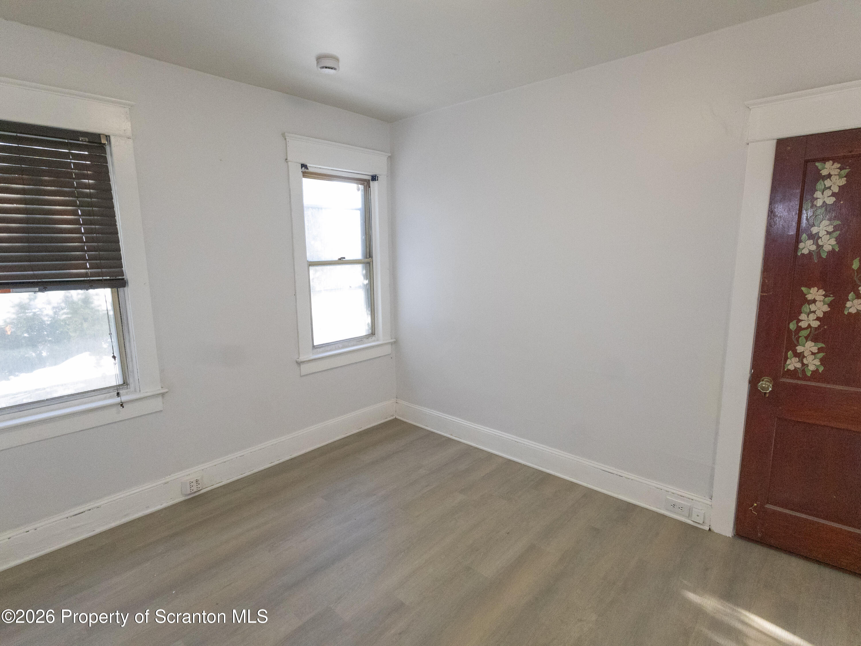 1314 Wyoming (bottom flr) Avenue