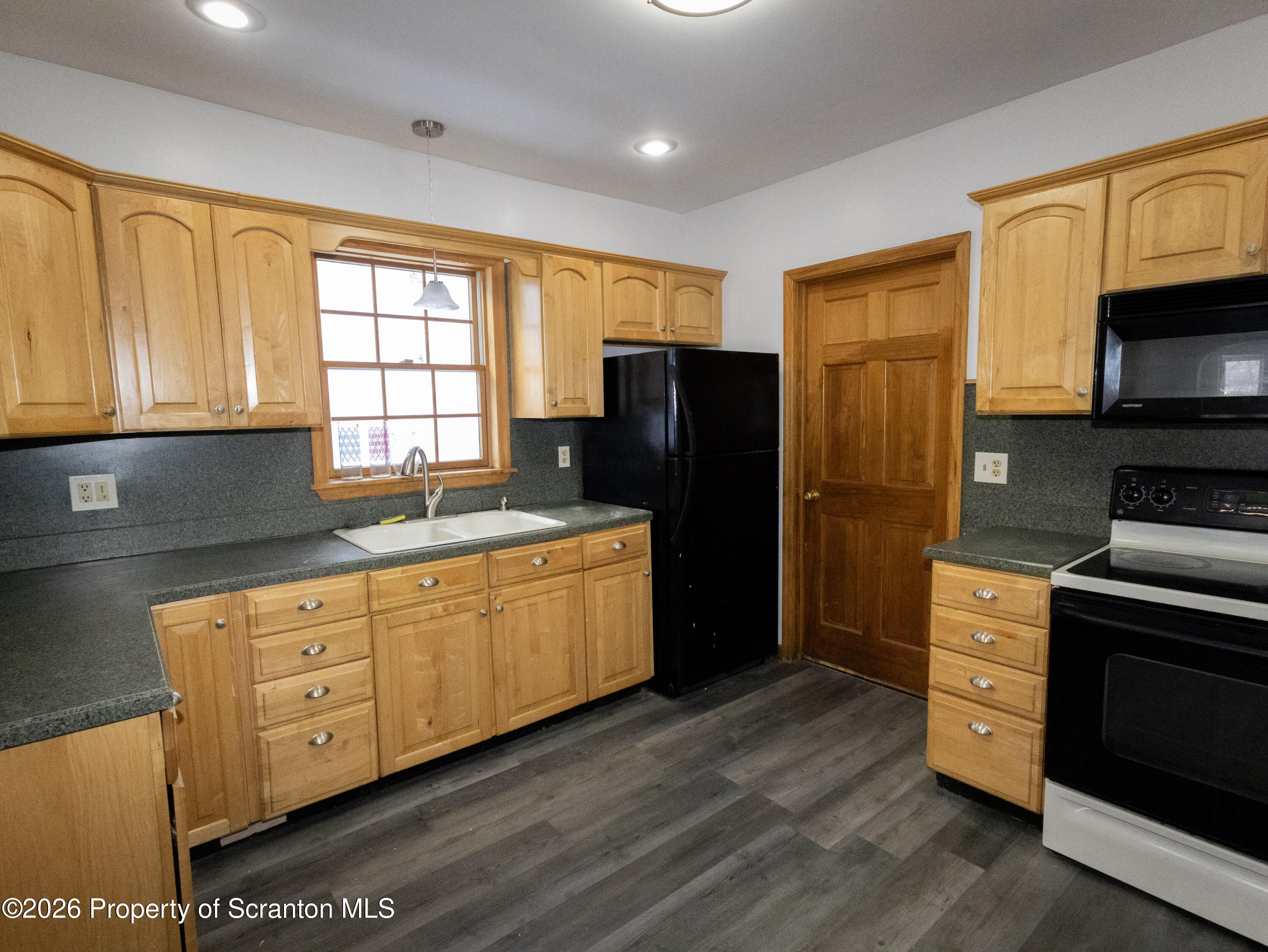 1314 Wyoming (bottom flr) Avenue