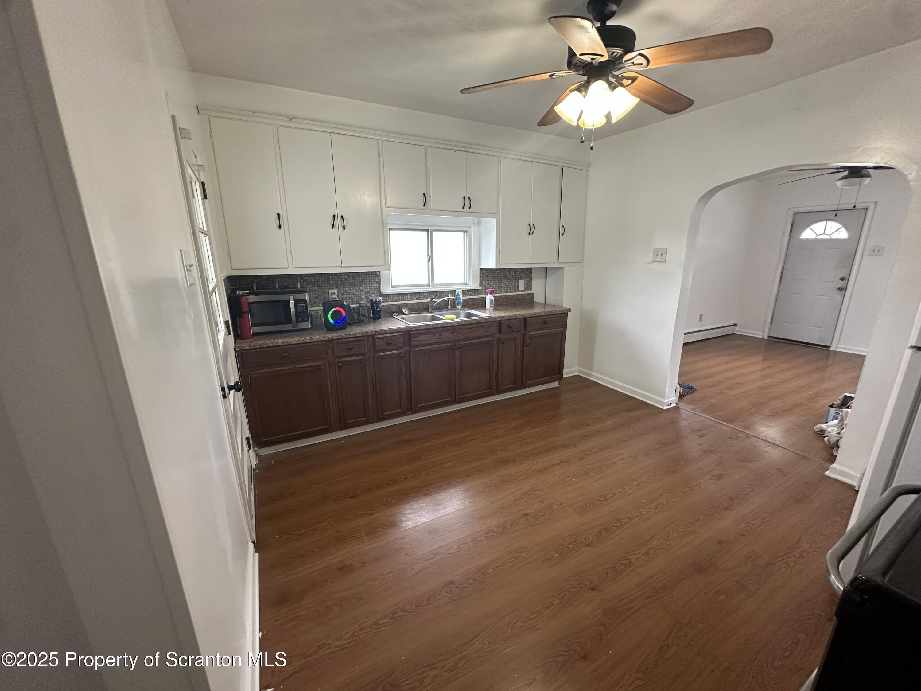 149 Tompkins Street Unit: 1