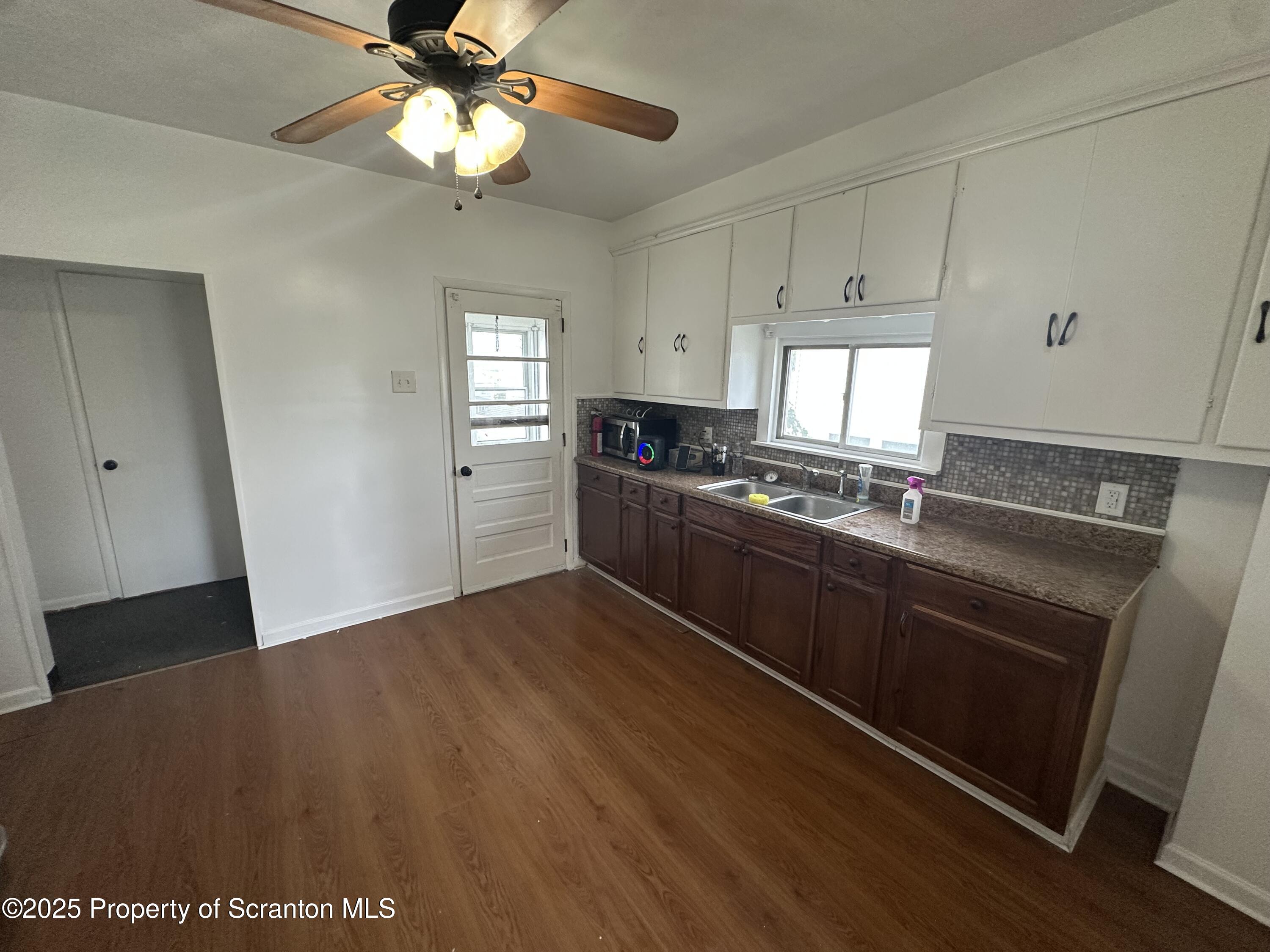 149 Tompkins Street Unit: 1
