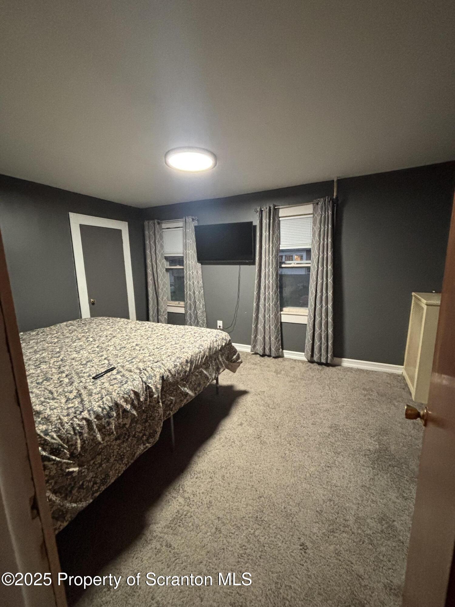 414 Wintermantle Avenue