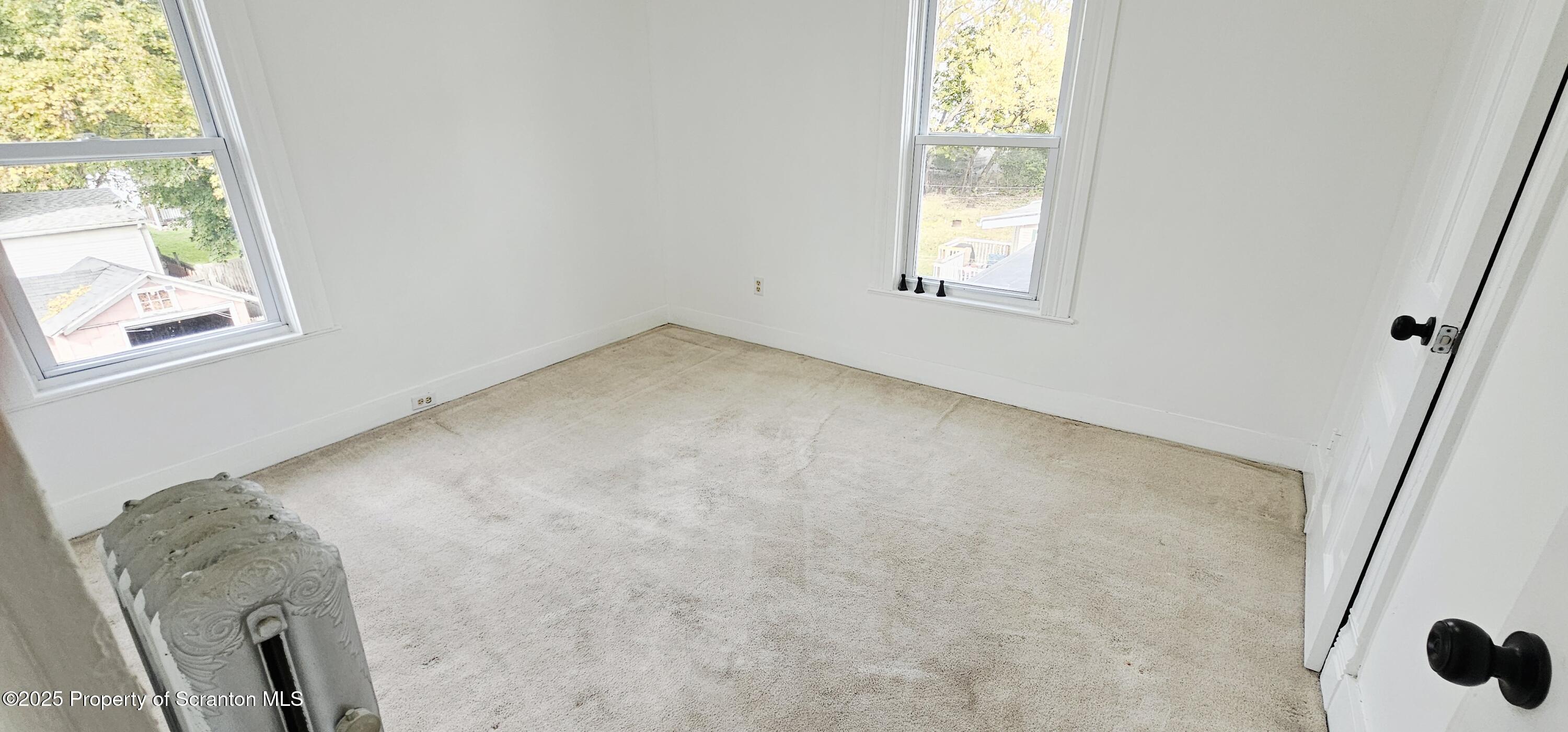 126 S Rebecca Avenue