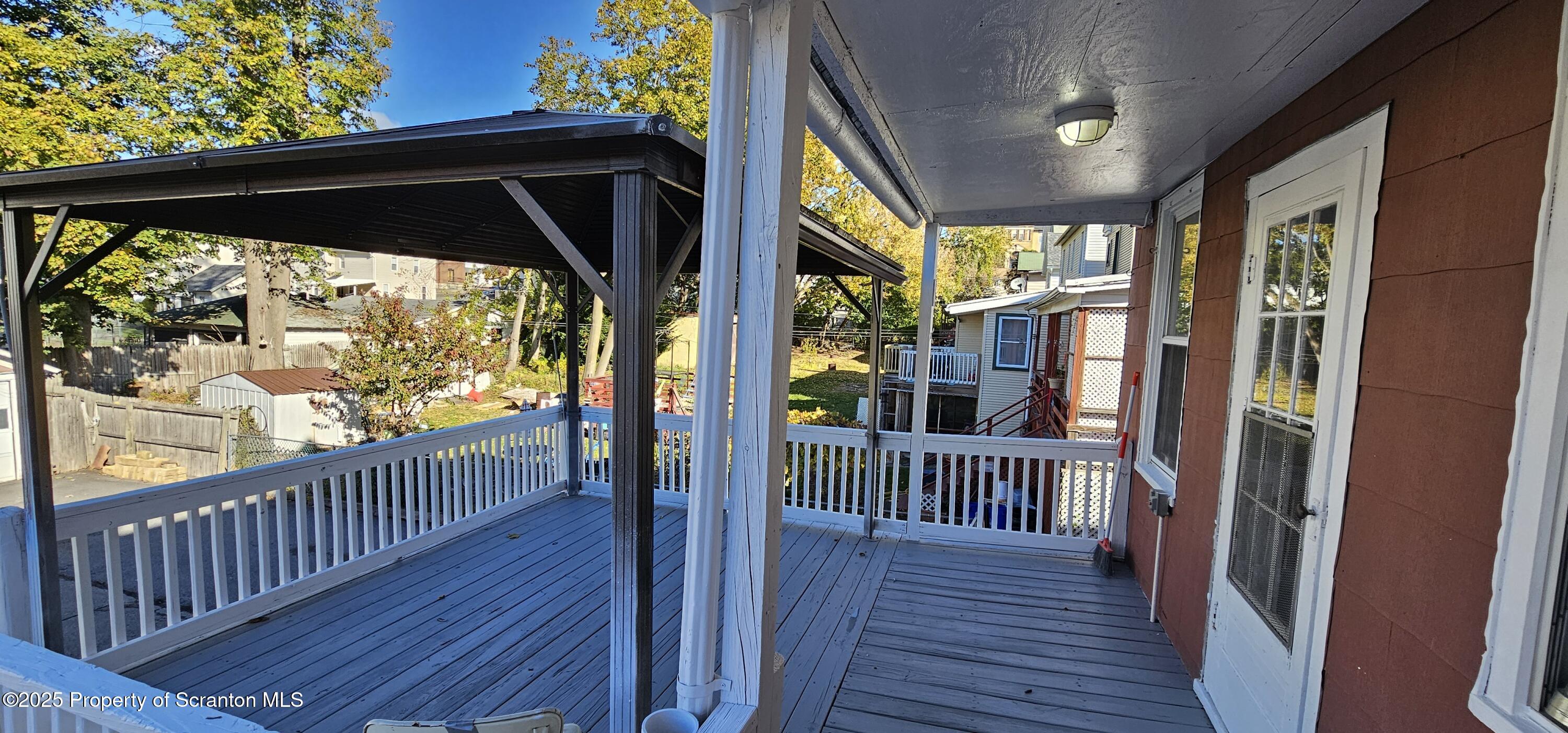 126 S Rebecca Avenue