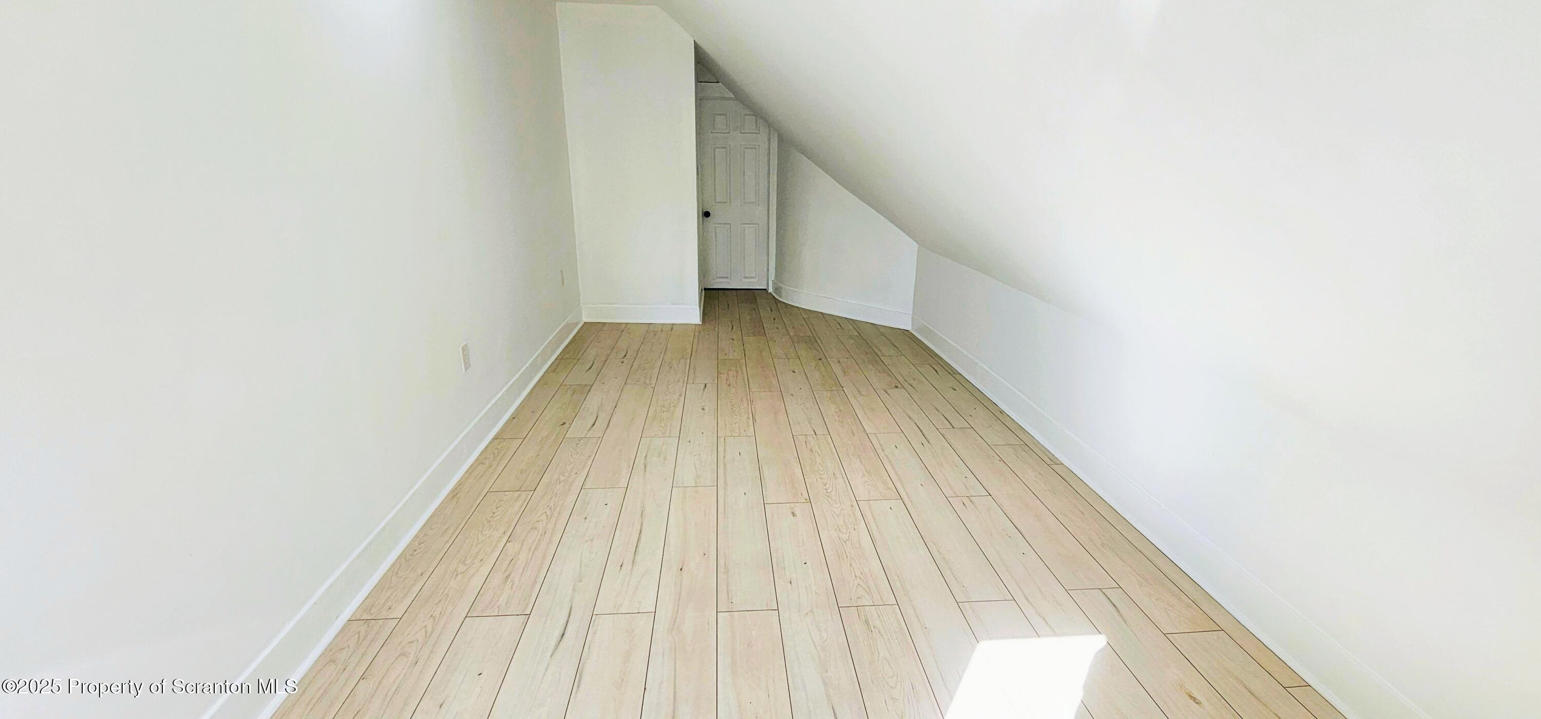 126 S Rebecca Avenue