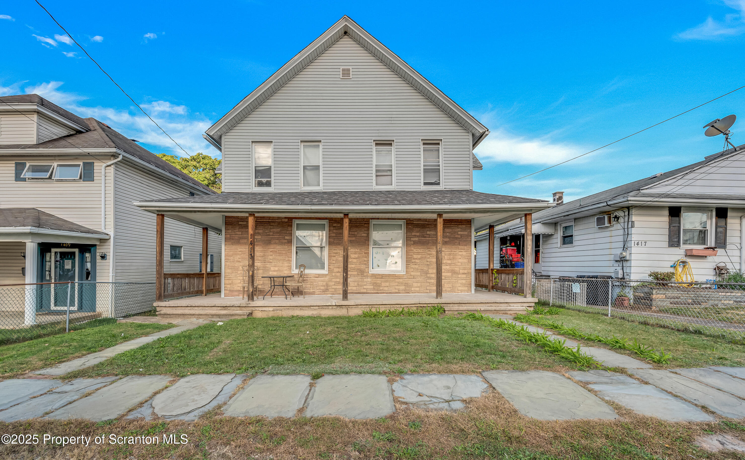 1415 N Lincoln Avenue