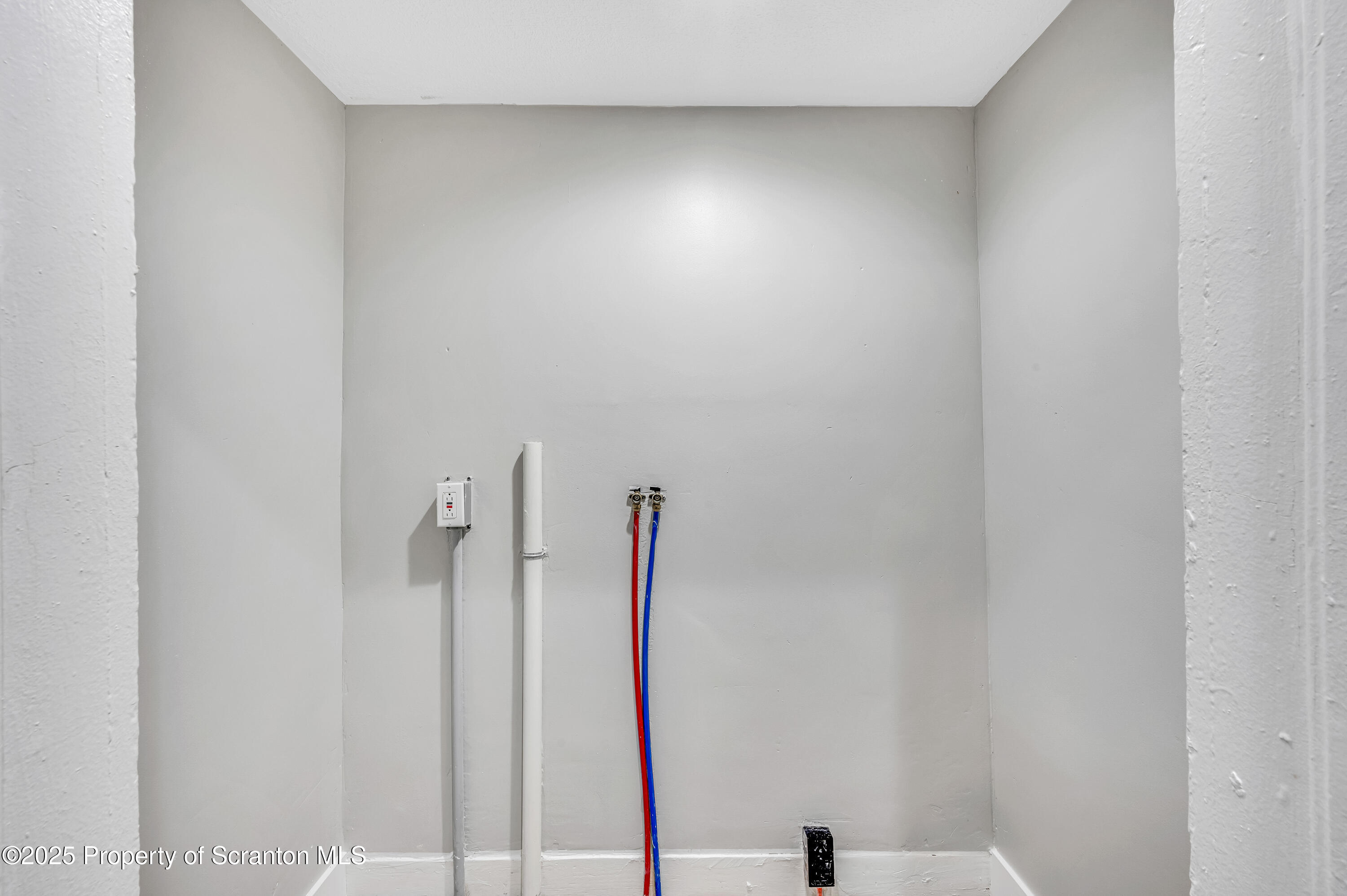 1415 N Lincoln Avenue