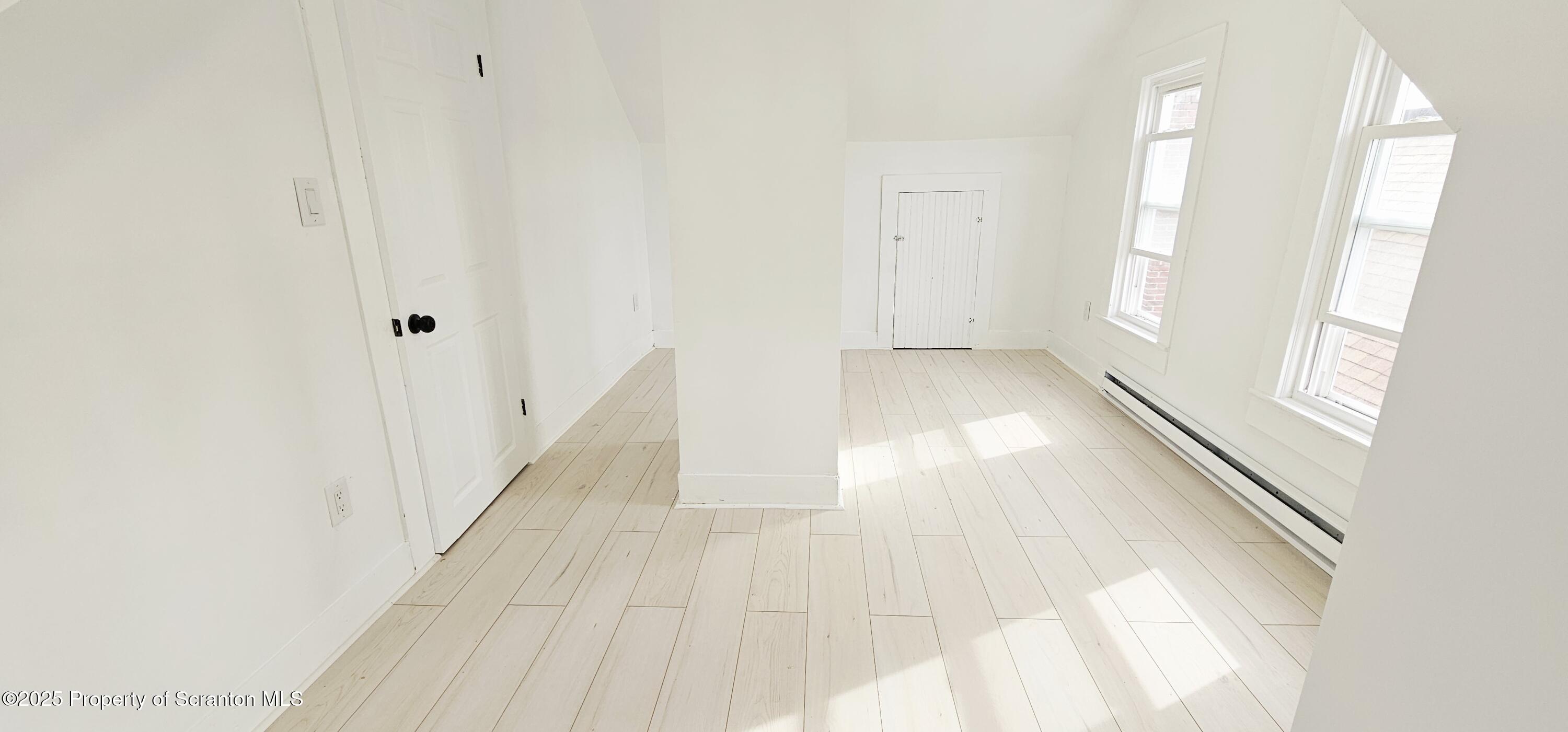 128 S Rebecca Avenue