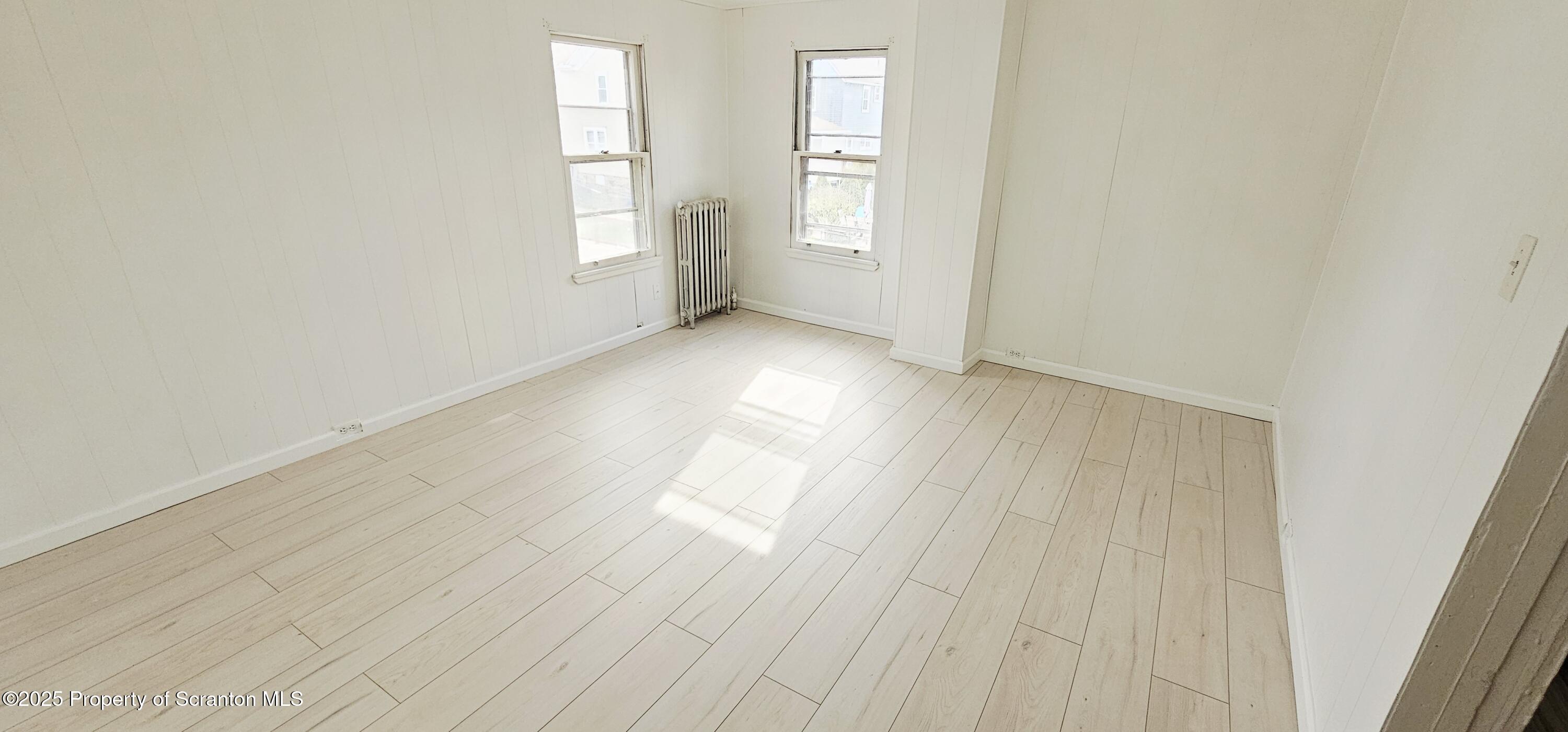 130 Rear S Rebecca Avenue Unit: 2nd floor