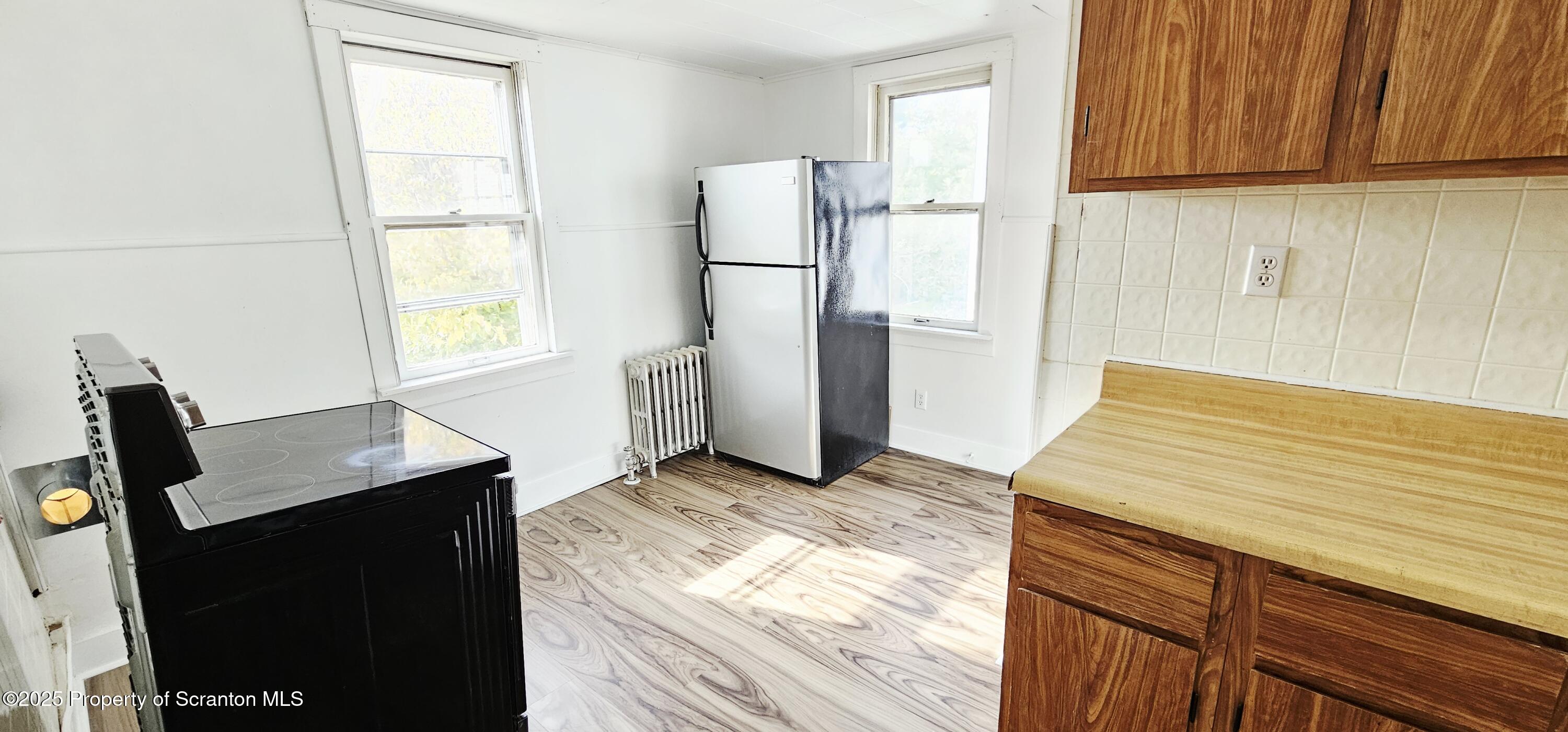 130 Rear S Rebecca Avenue Unit: 2nd floor