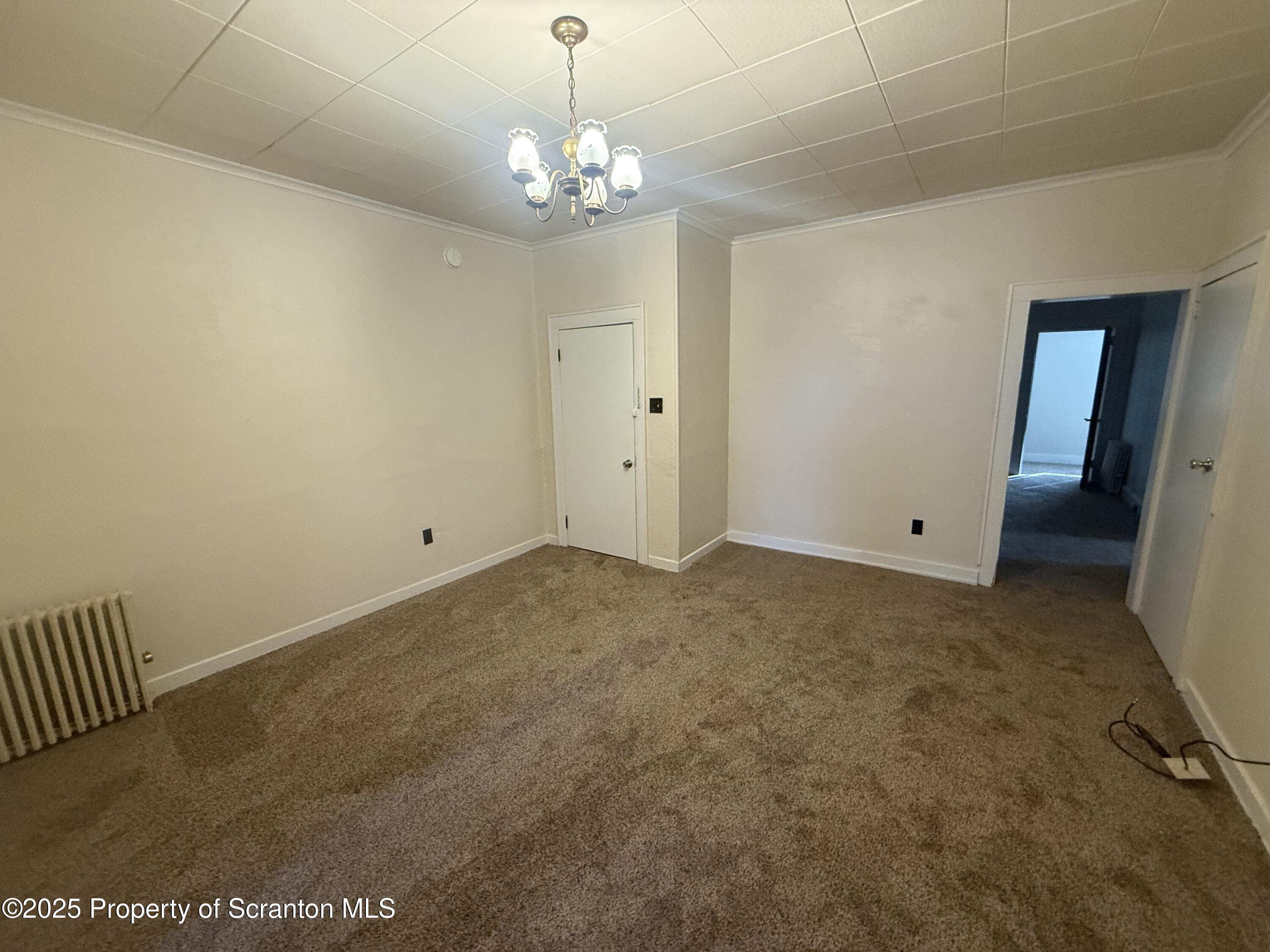 1019 Bunker Hill Street