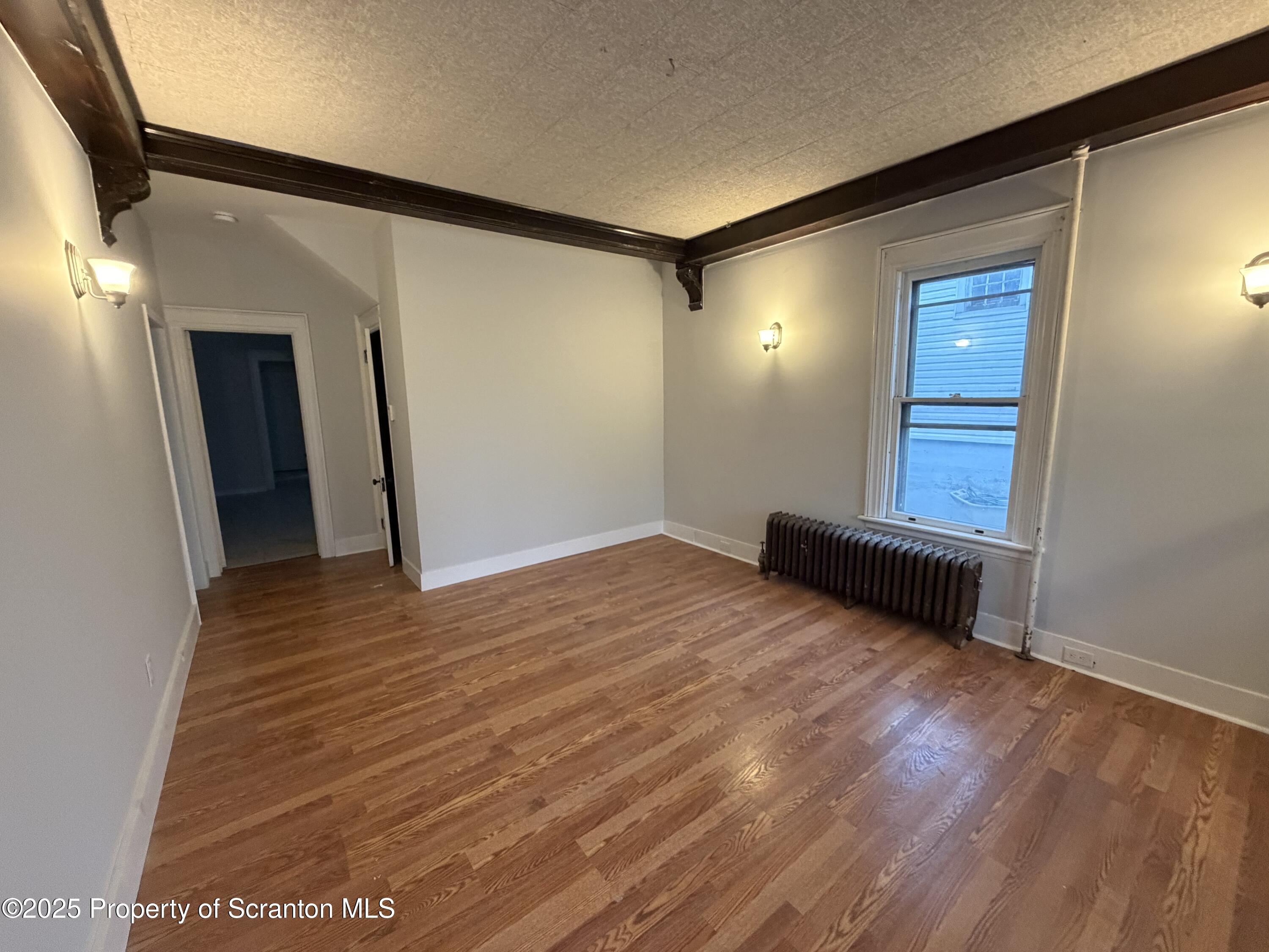 2105 Belmont Terrace Unit: 1