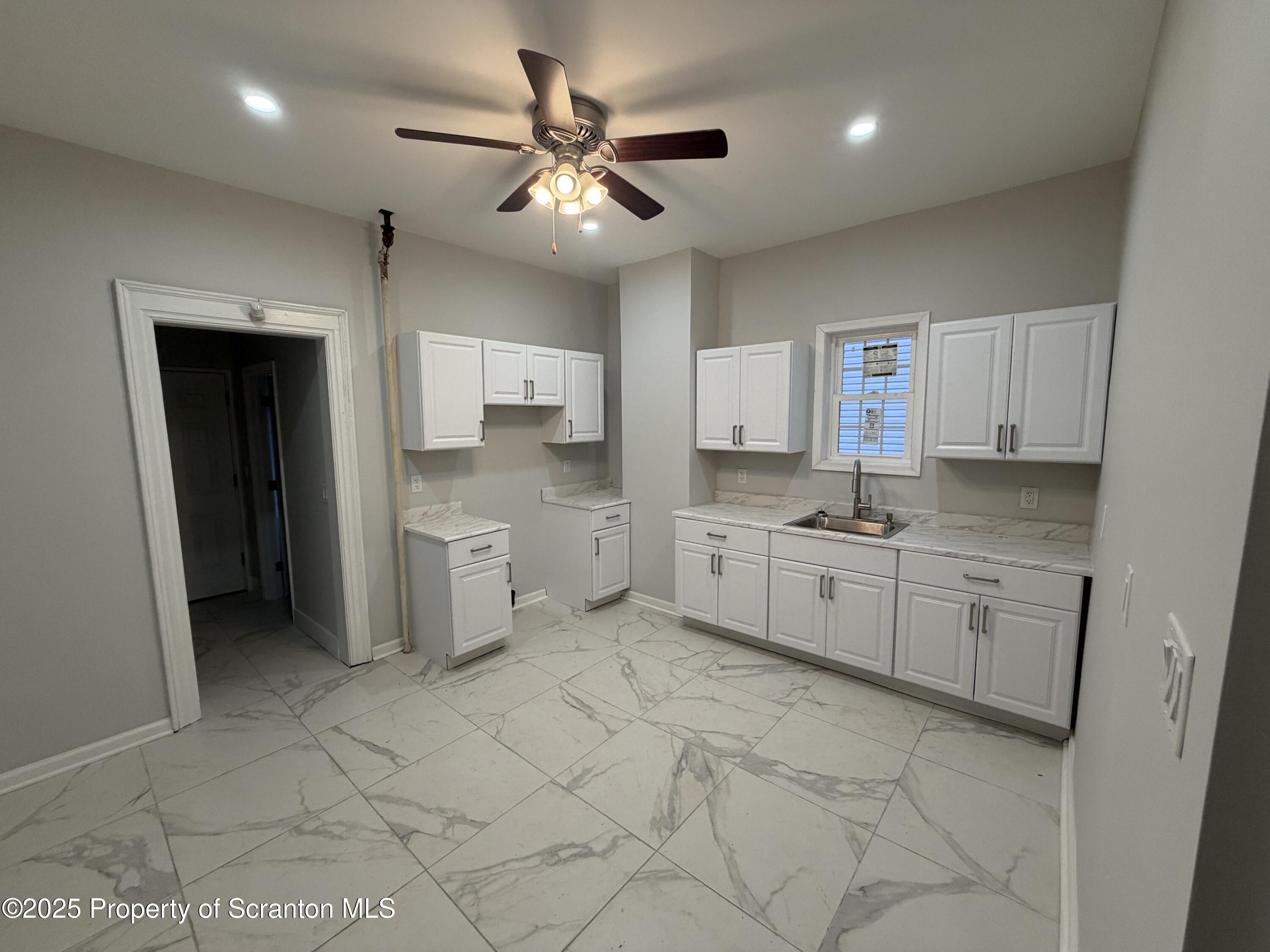 2105 Belmont Terrace Unit: 1