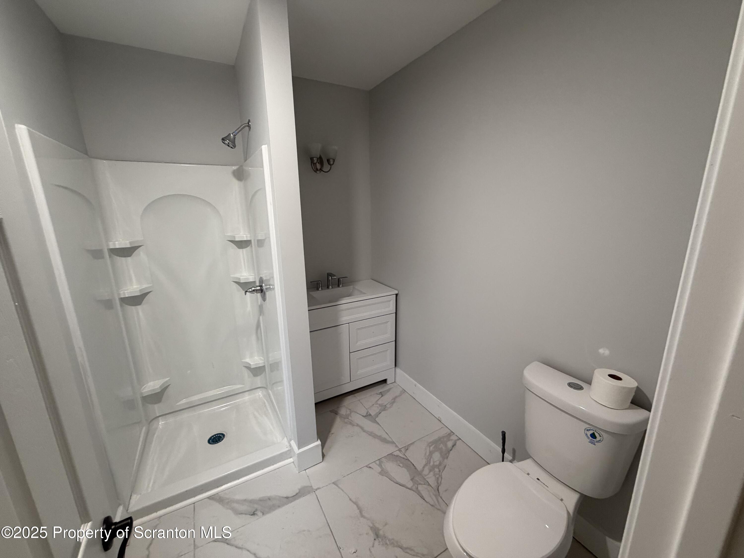 2105 Belmont Terrace Unit: 1
