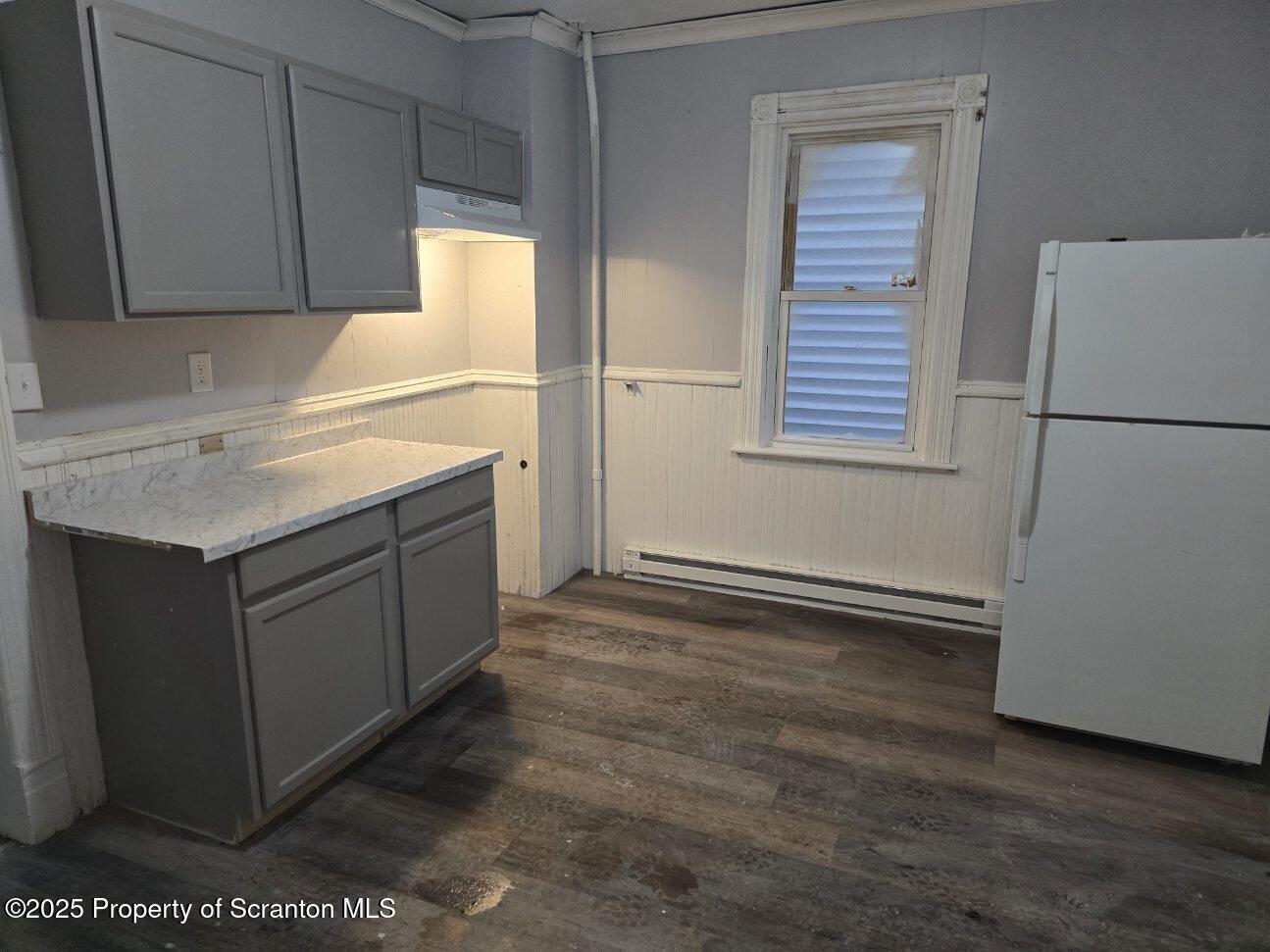 534 536 Alder Street Unit: 1