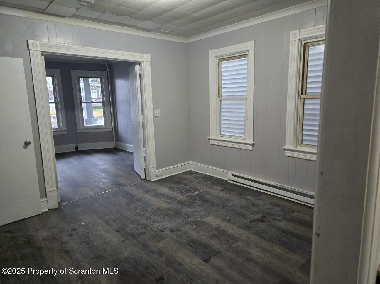 534 536 Alder Street Unit: 1