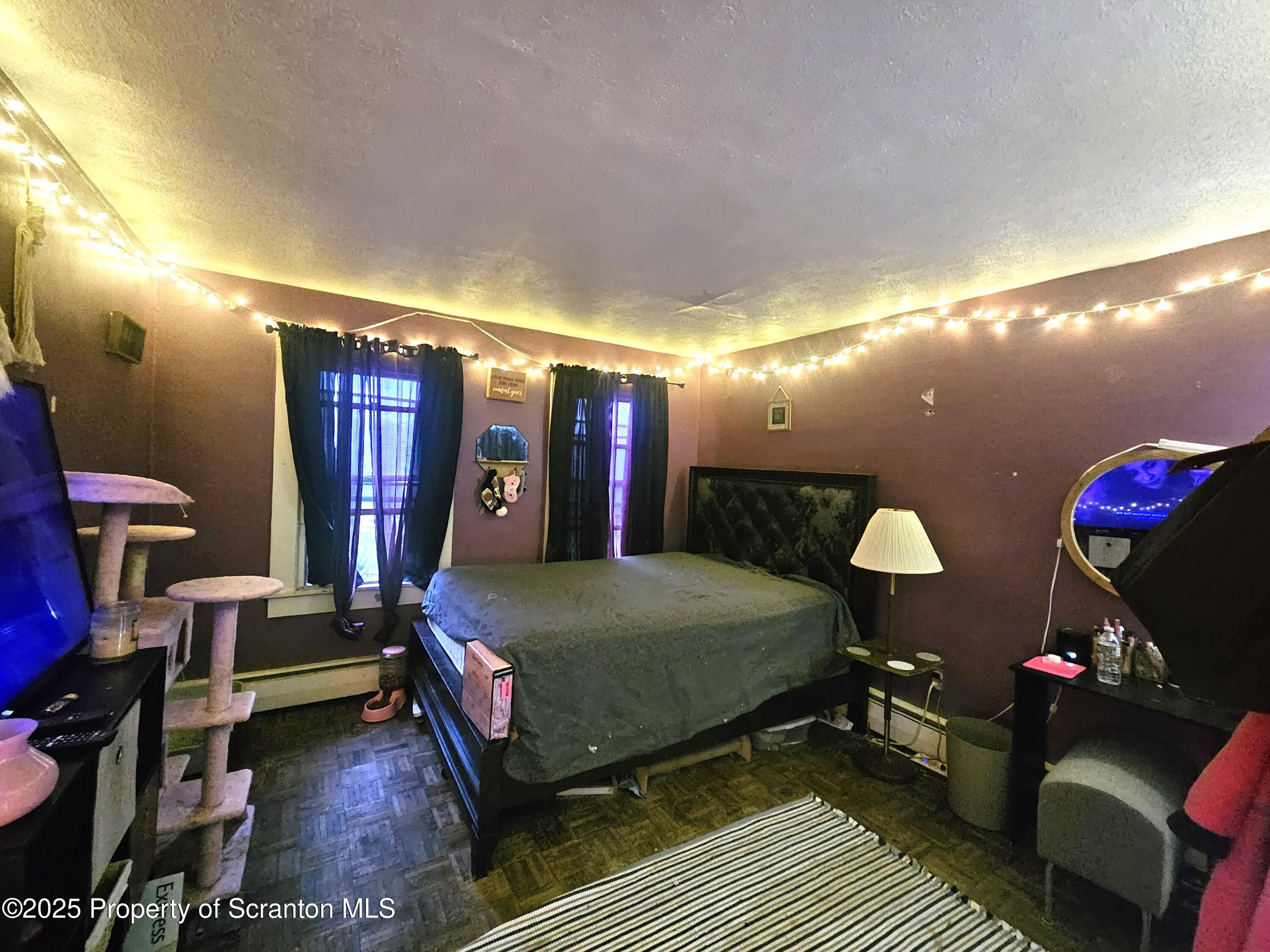 3268-3270 Pittston Avenue