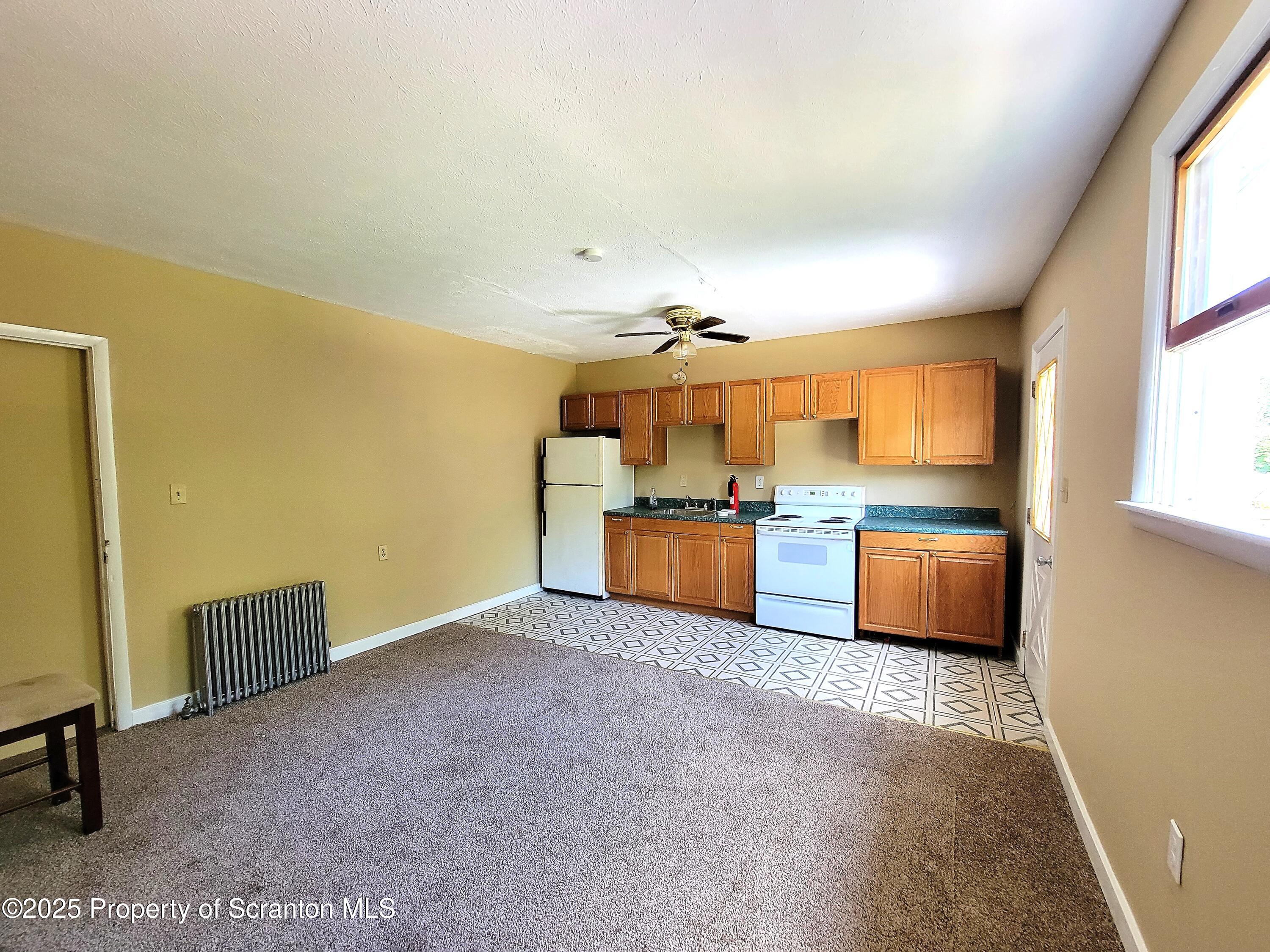 134 S Main Street Unit: E