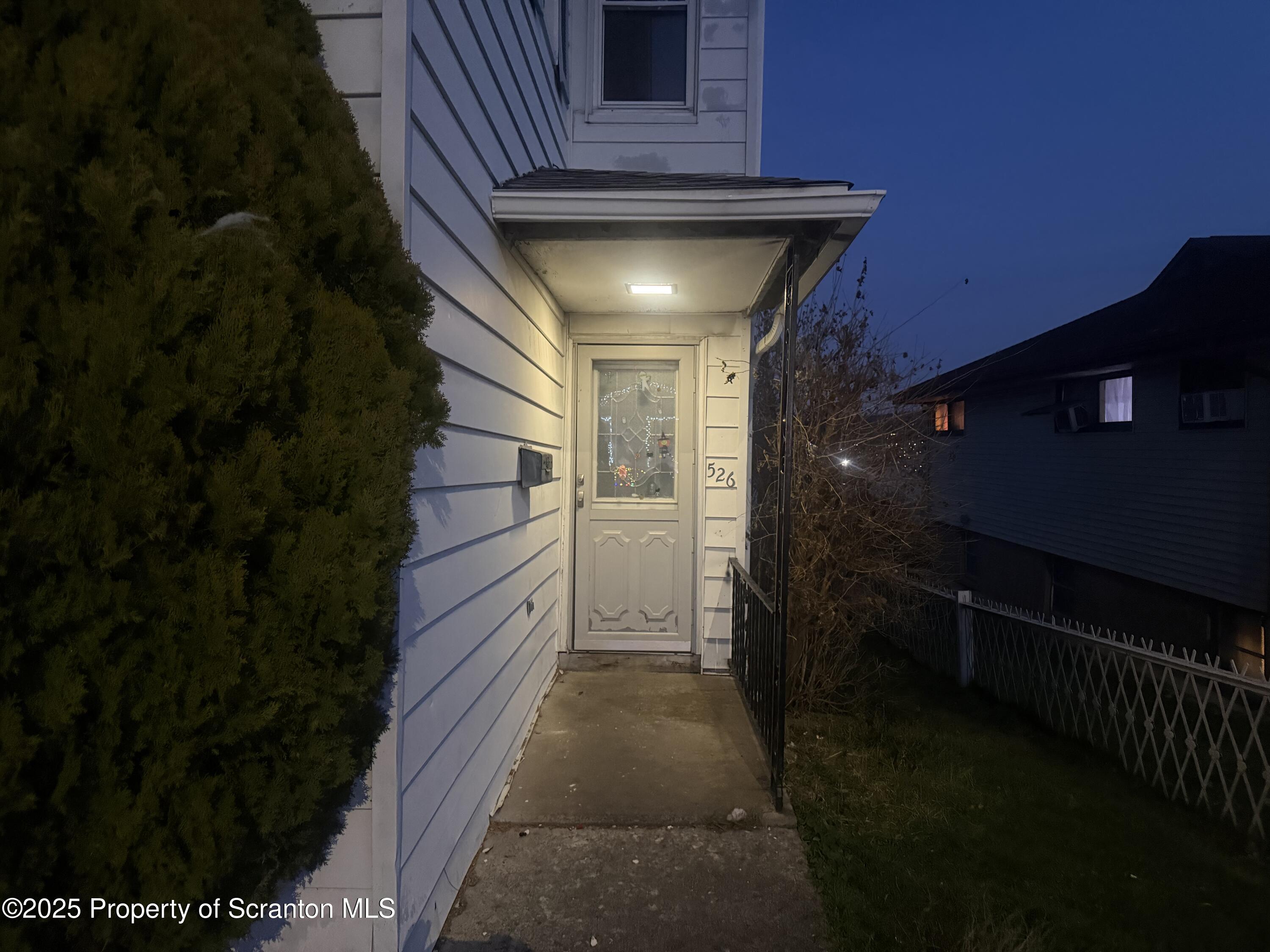 526 N Filmore Avenue