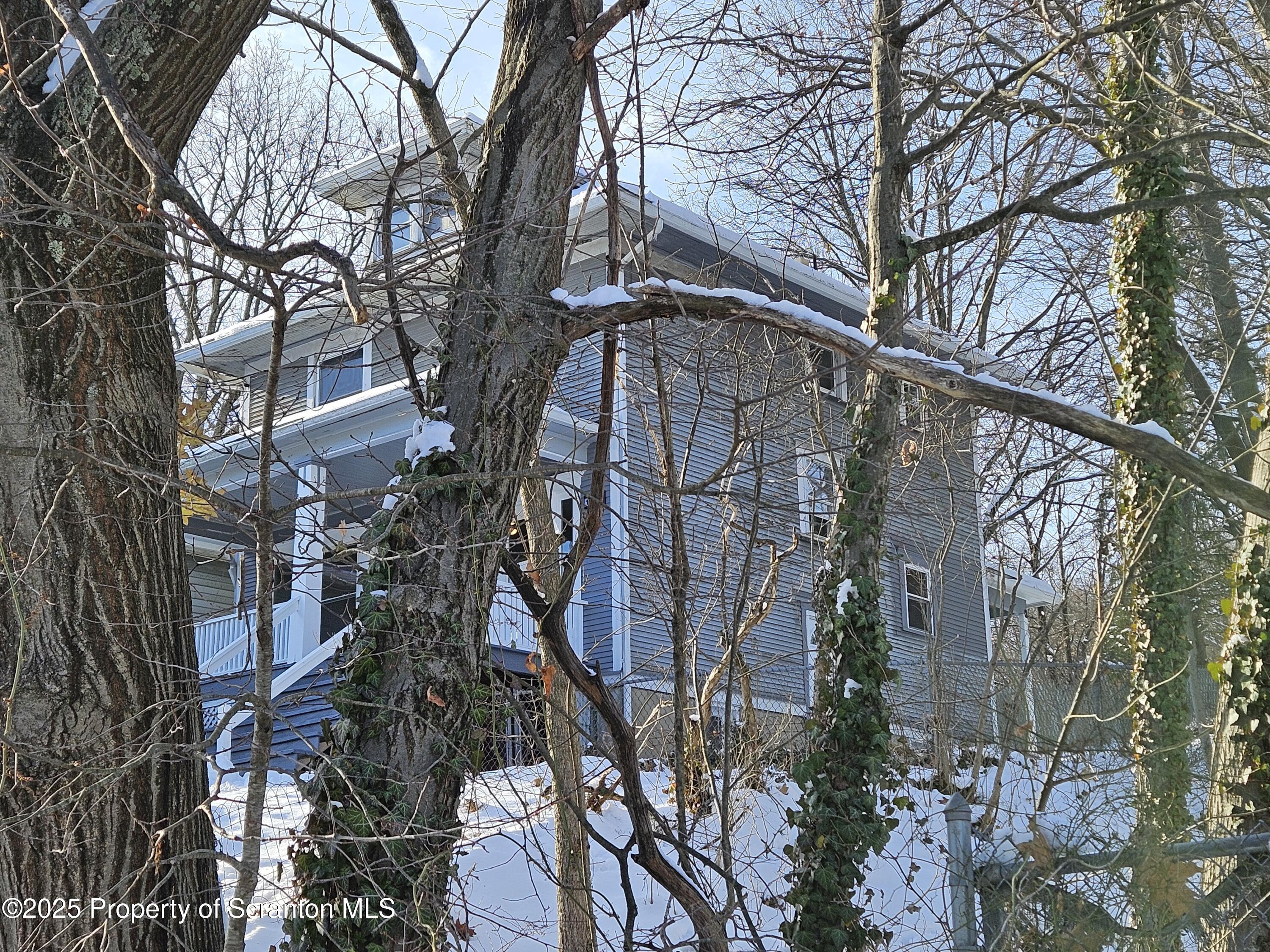 1115 W Market Street