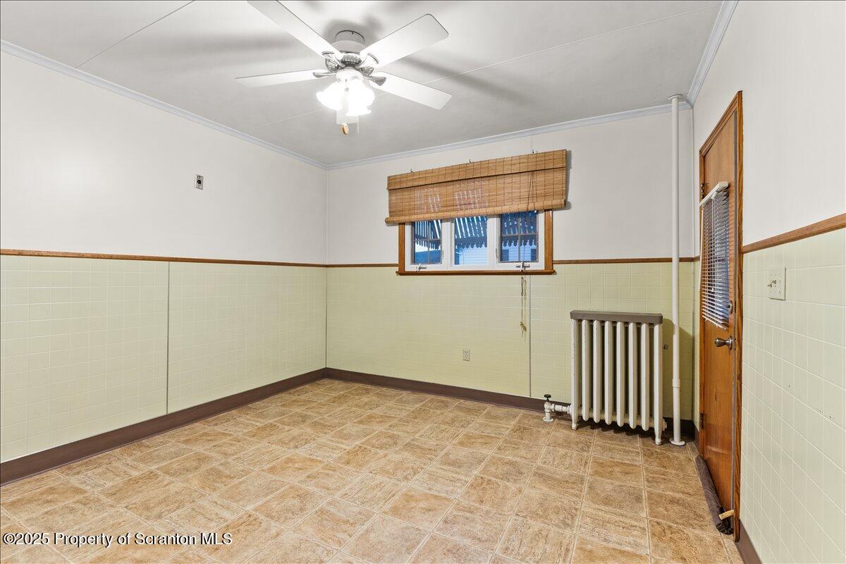 1446 Thackery Street