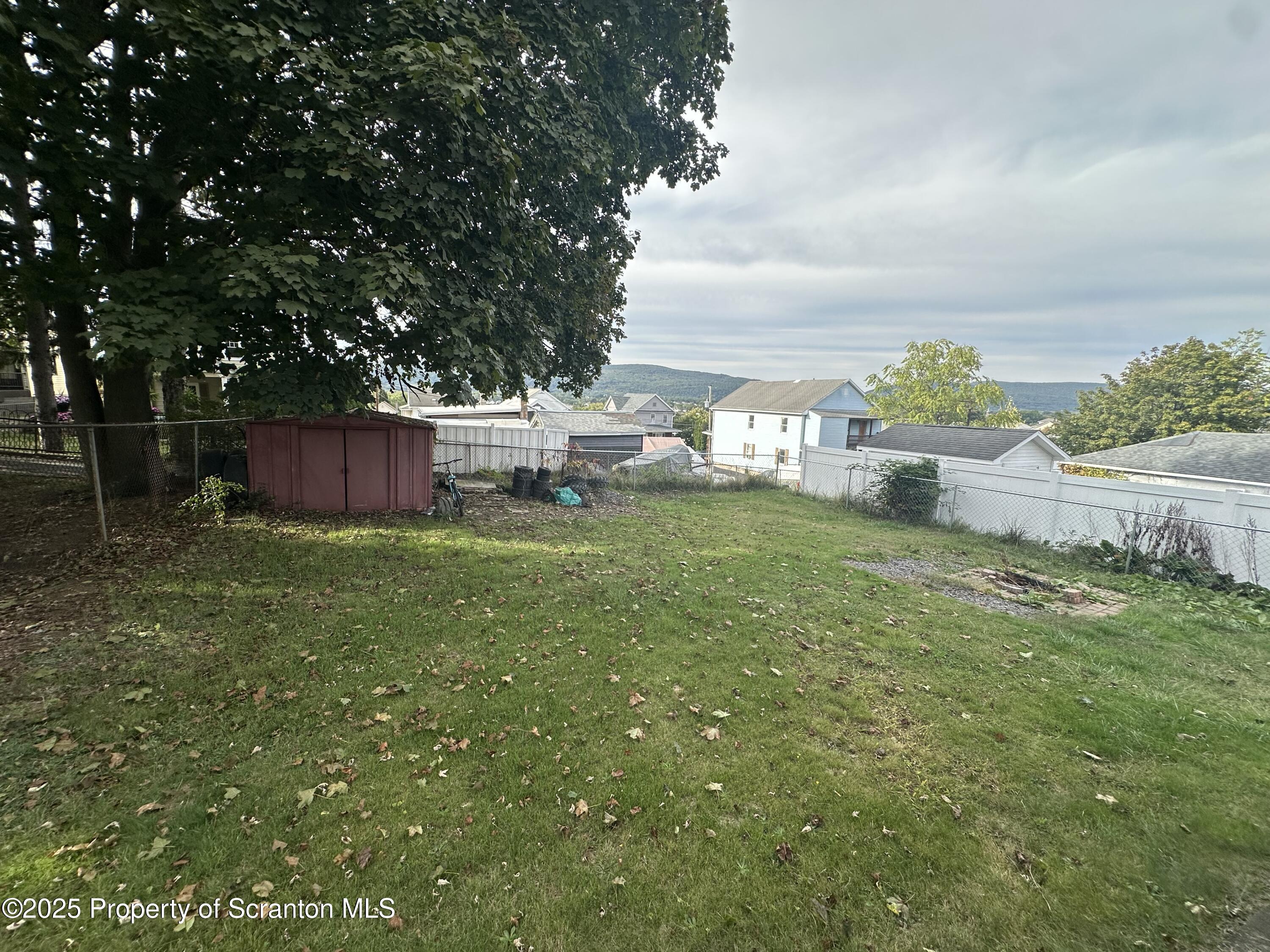 149 Tompkins Street Unit: 2