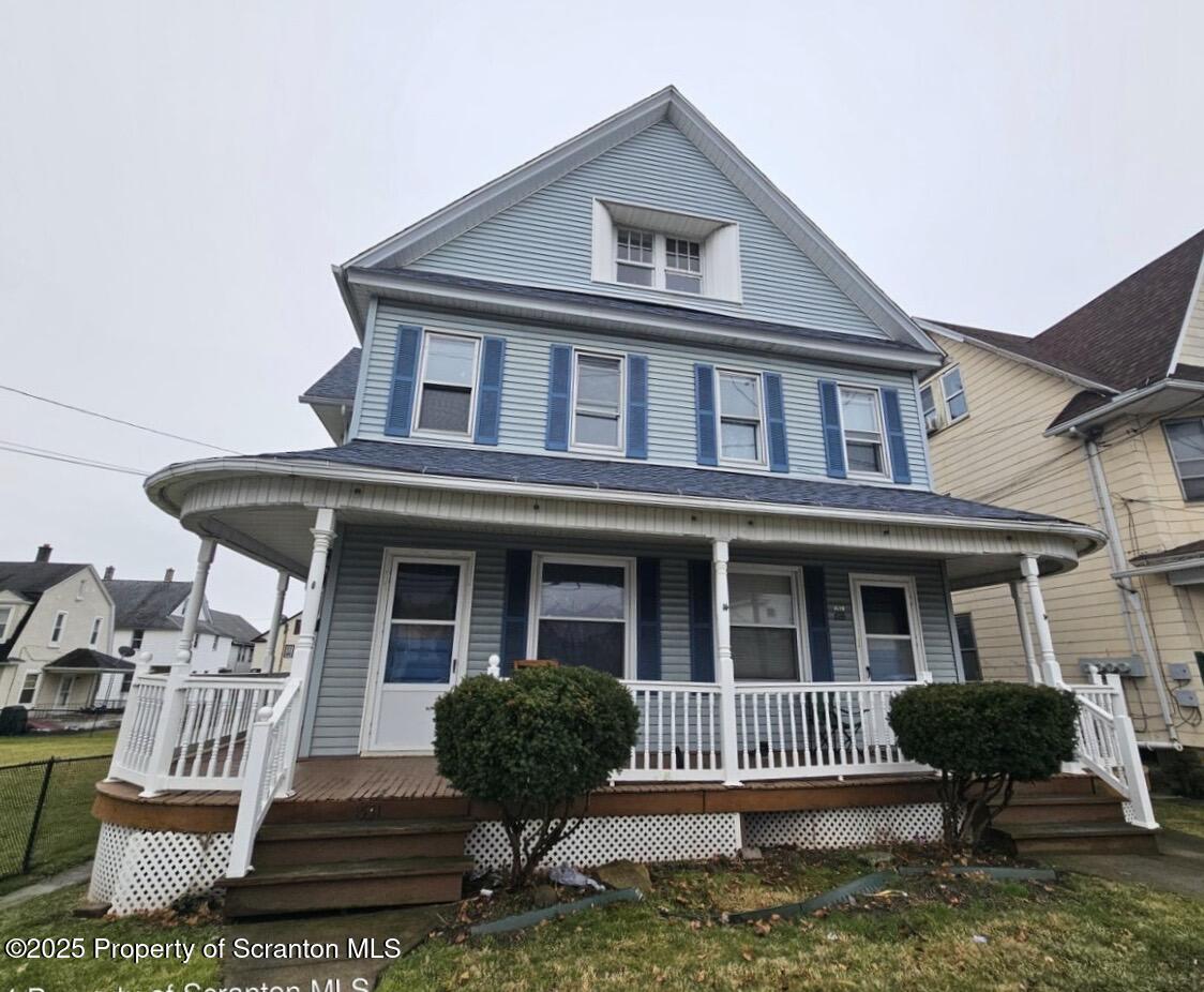 1531 Washburn Street Unit: 1st floor