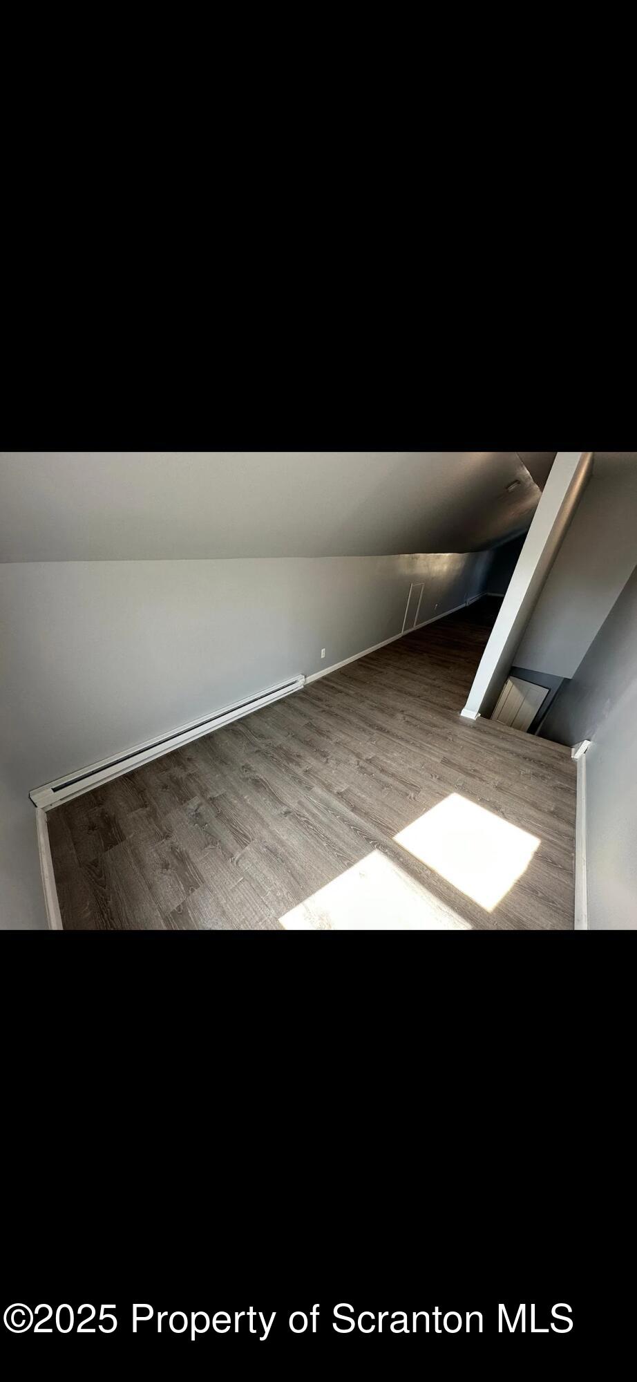 618 Gibbons Street Unit: 2