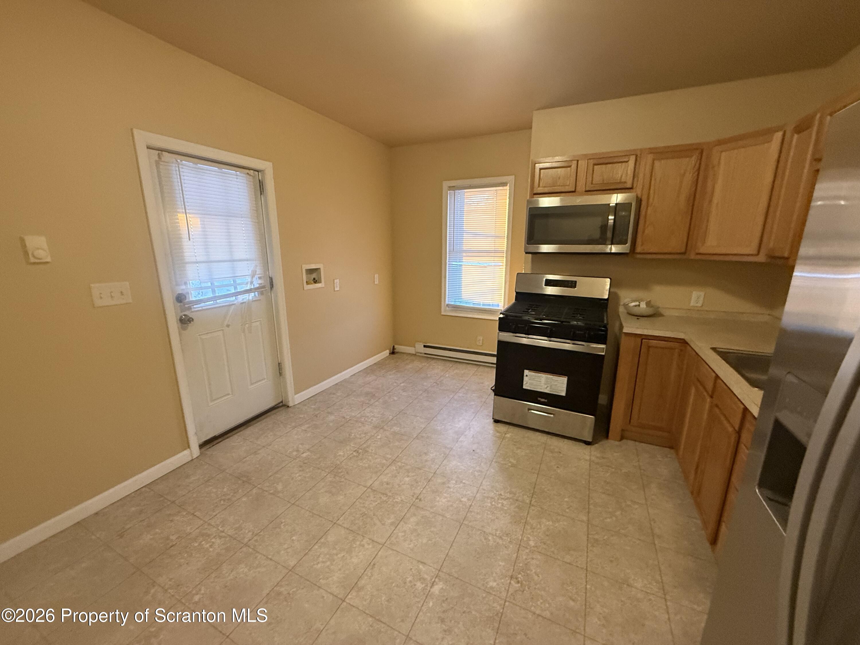 1409 Sanderson Avenue Unit: 2nd floor