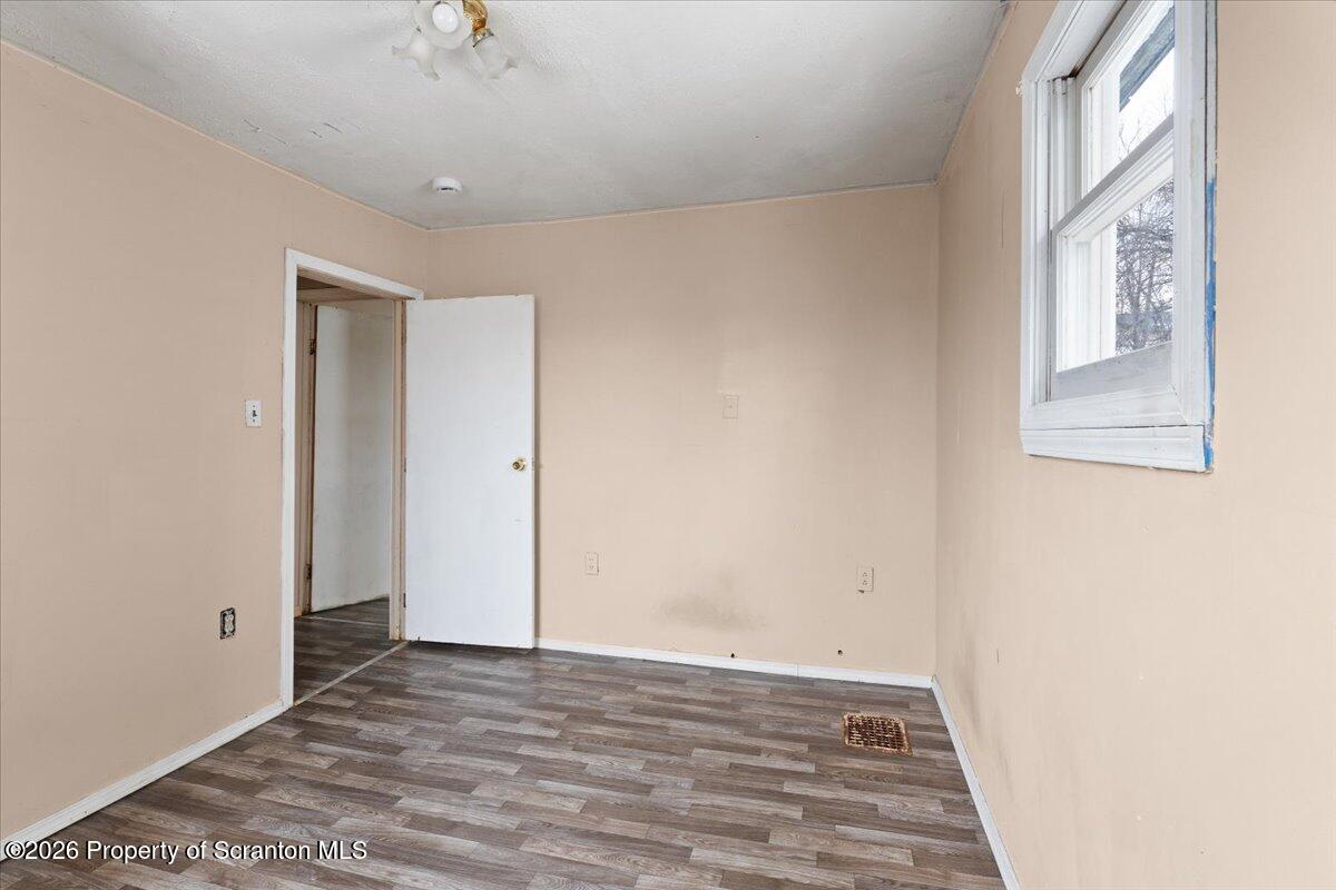 719 S Webster Avenue