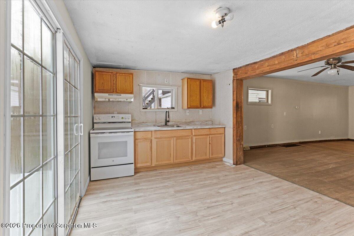 719 S Webster Avenue