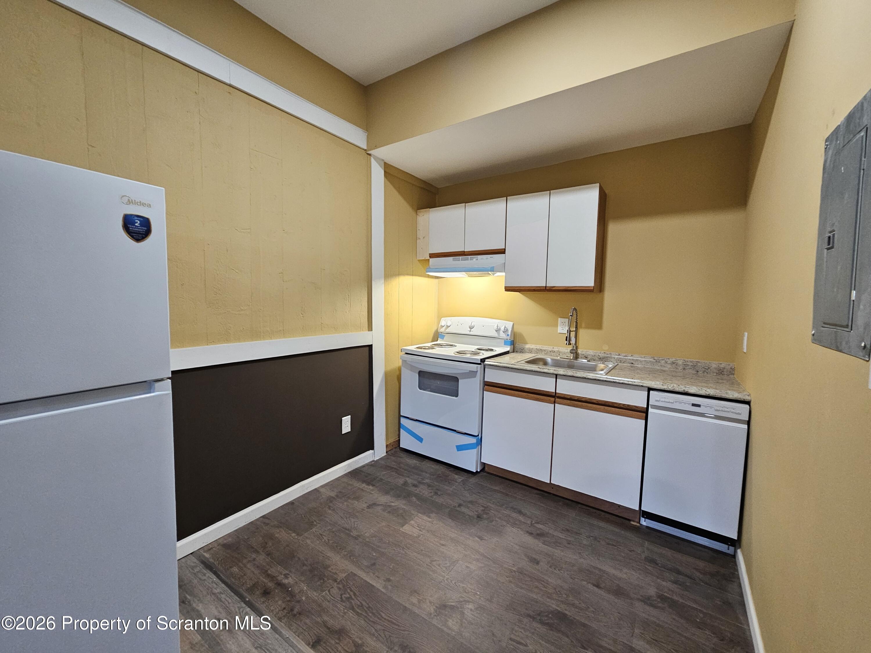 119 N River Street Unit: A