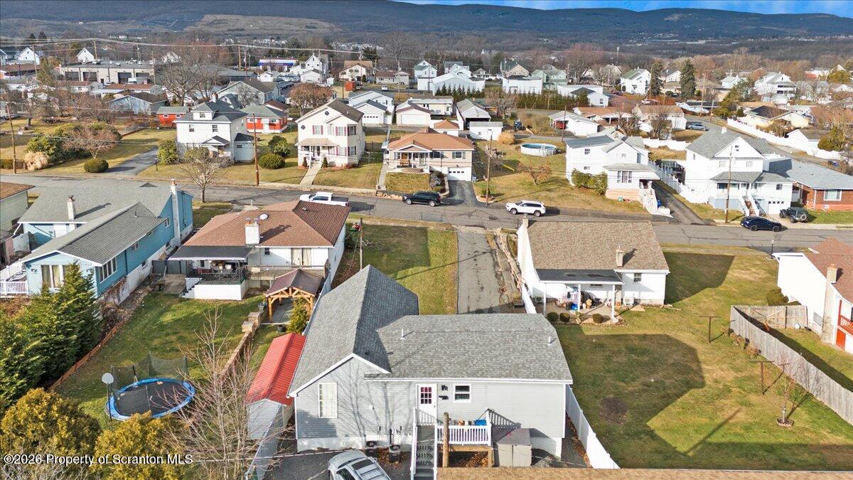 3709 Laurel Avenue Unit: REAR