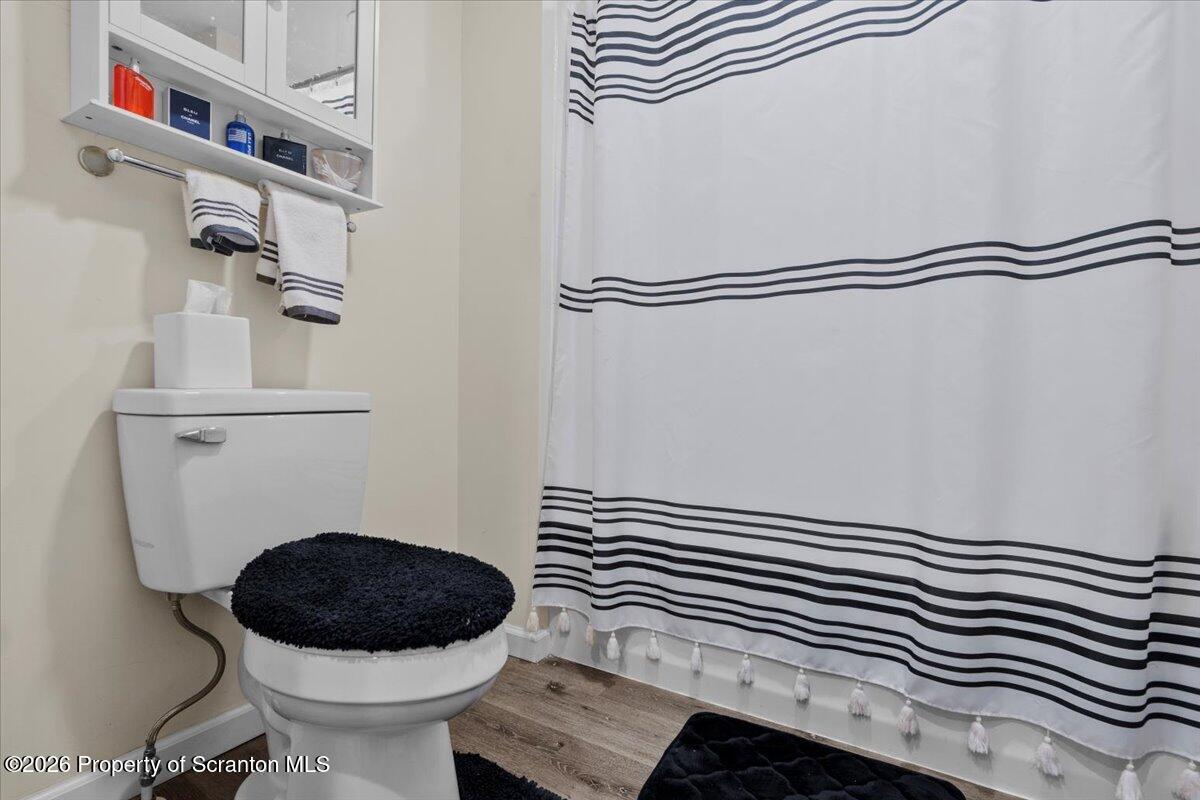 3709 Laurel Avenue Unit: REAR