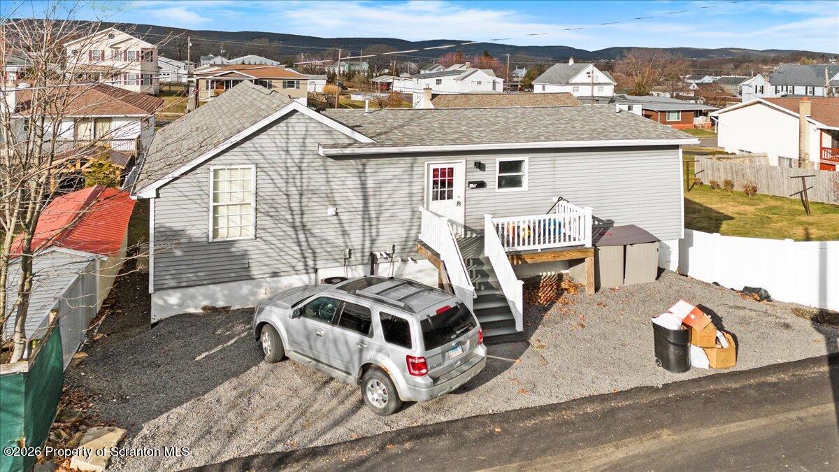 3709 Laurel Avenue Unit: REAR