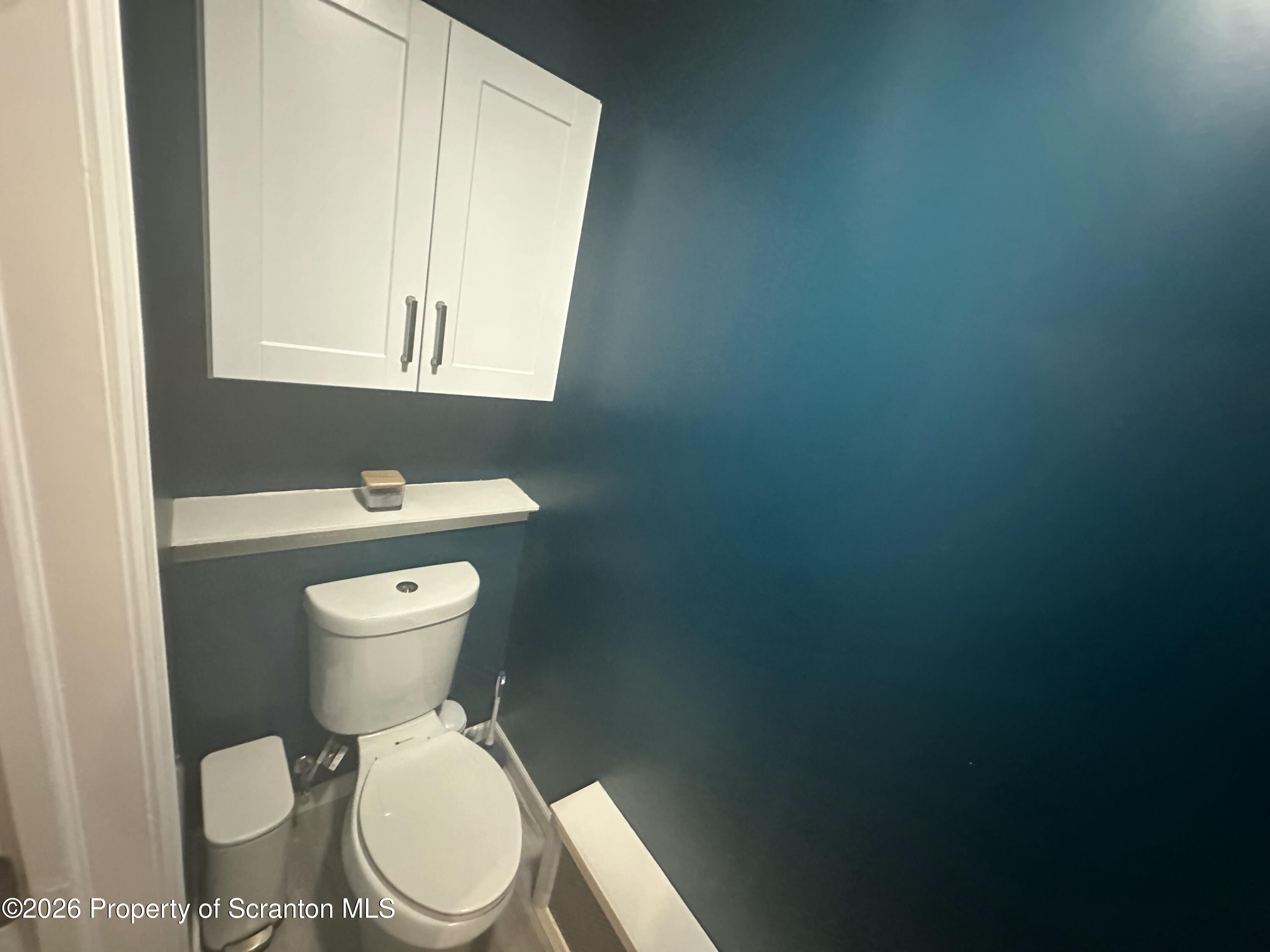 916 Grandview Street