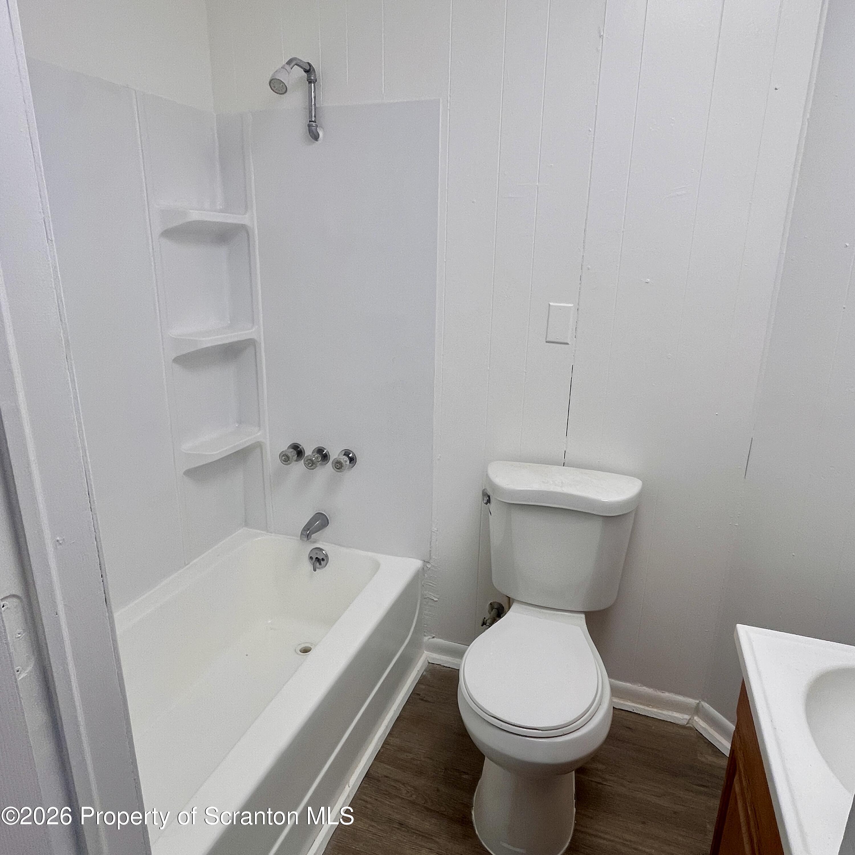 416 W Lackawanna Avenue Unit: 3