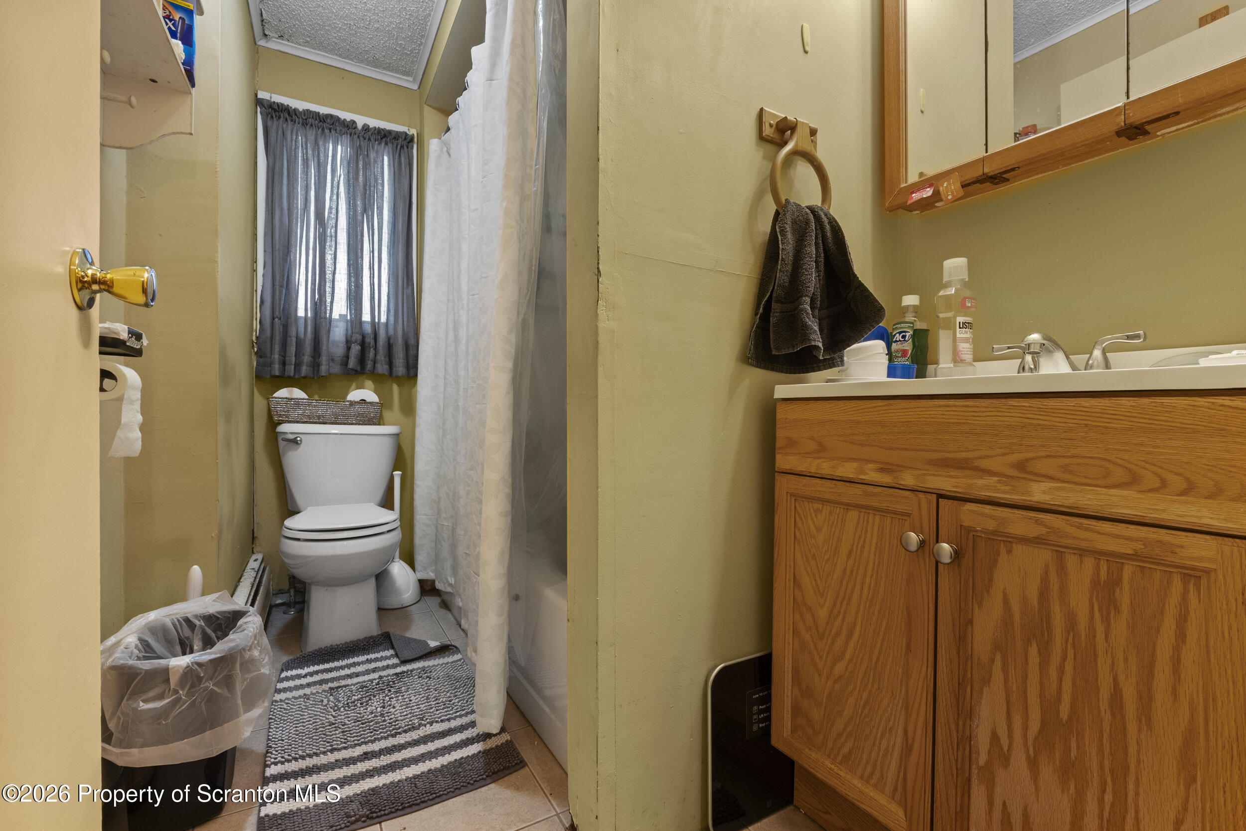 411 413 Traviss Alley