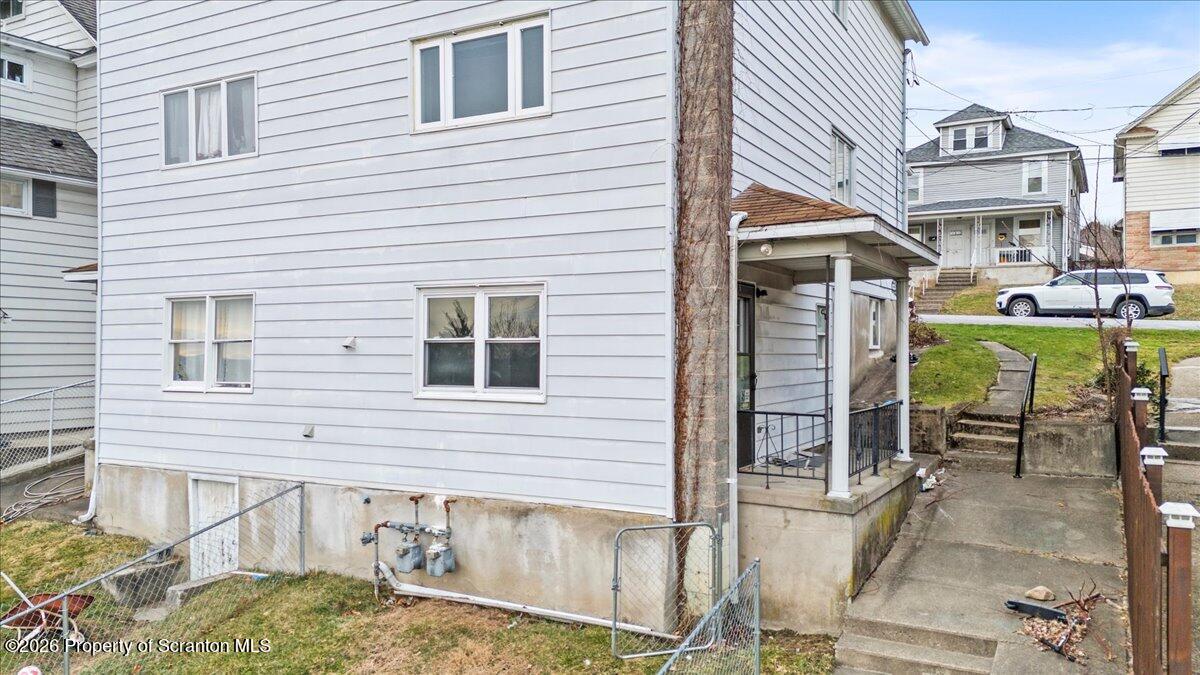 712 714 Carmalt Street