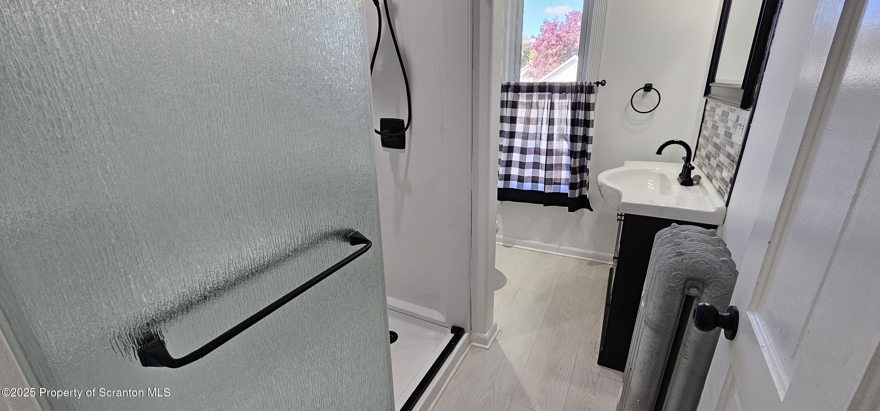 126 S Rebecca Avenue