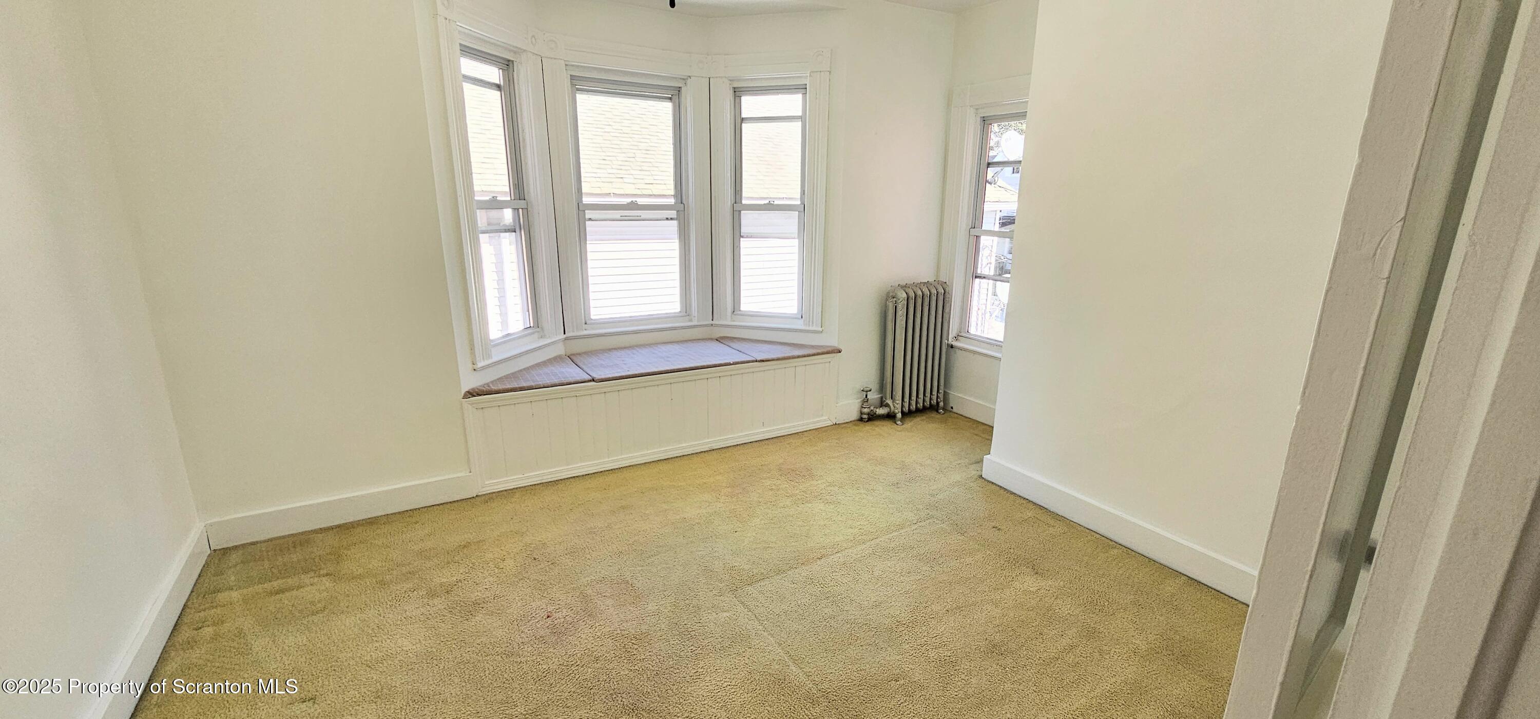 126 S Rebecca Avenue