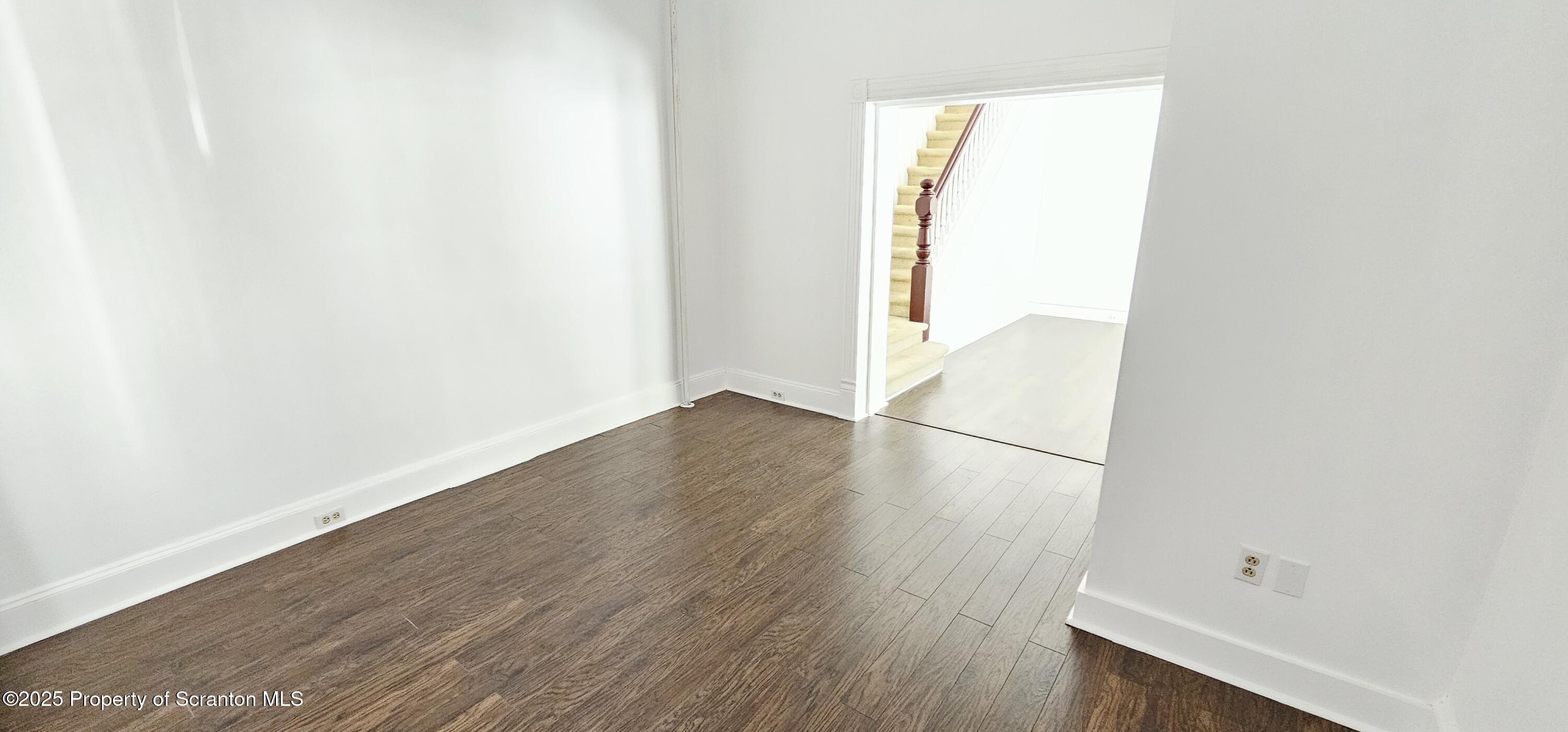 126 S Rebecca Avenue