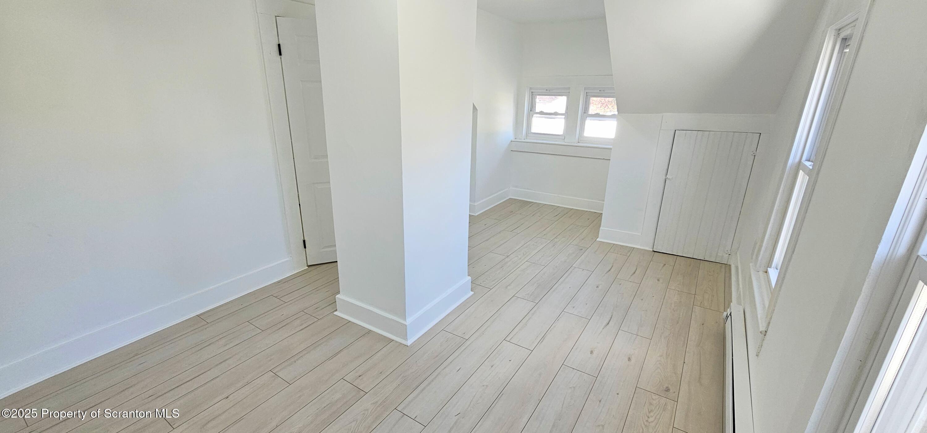 126 S Rebecca Avenue