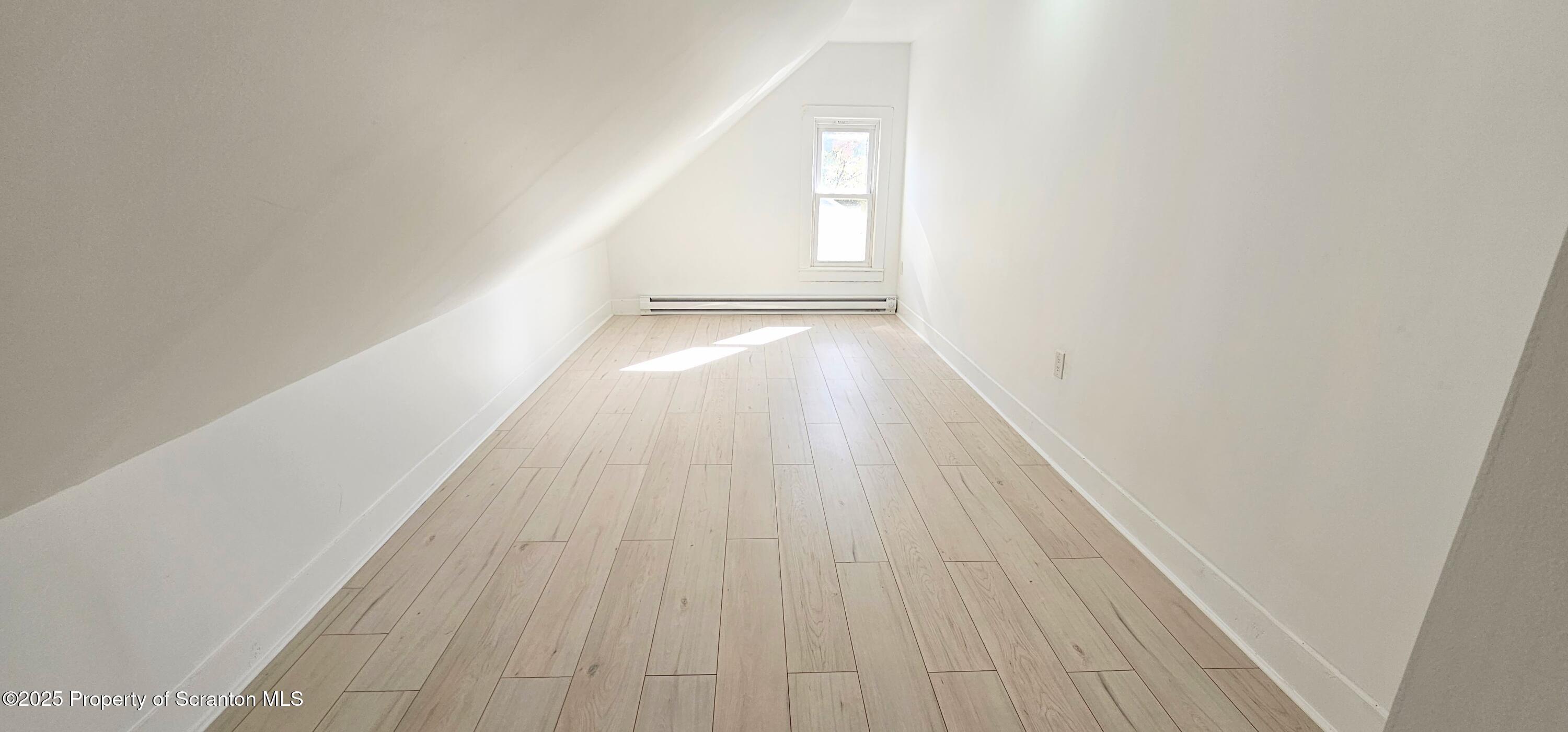 126 S Rebecca Avenue