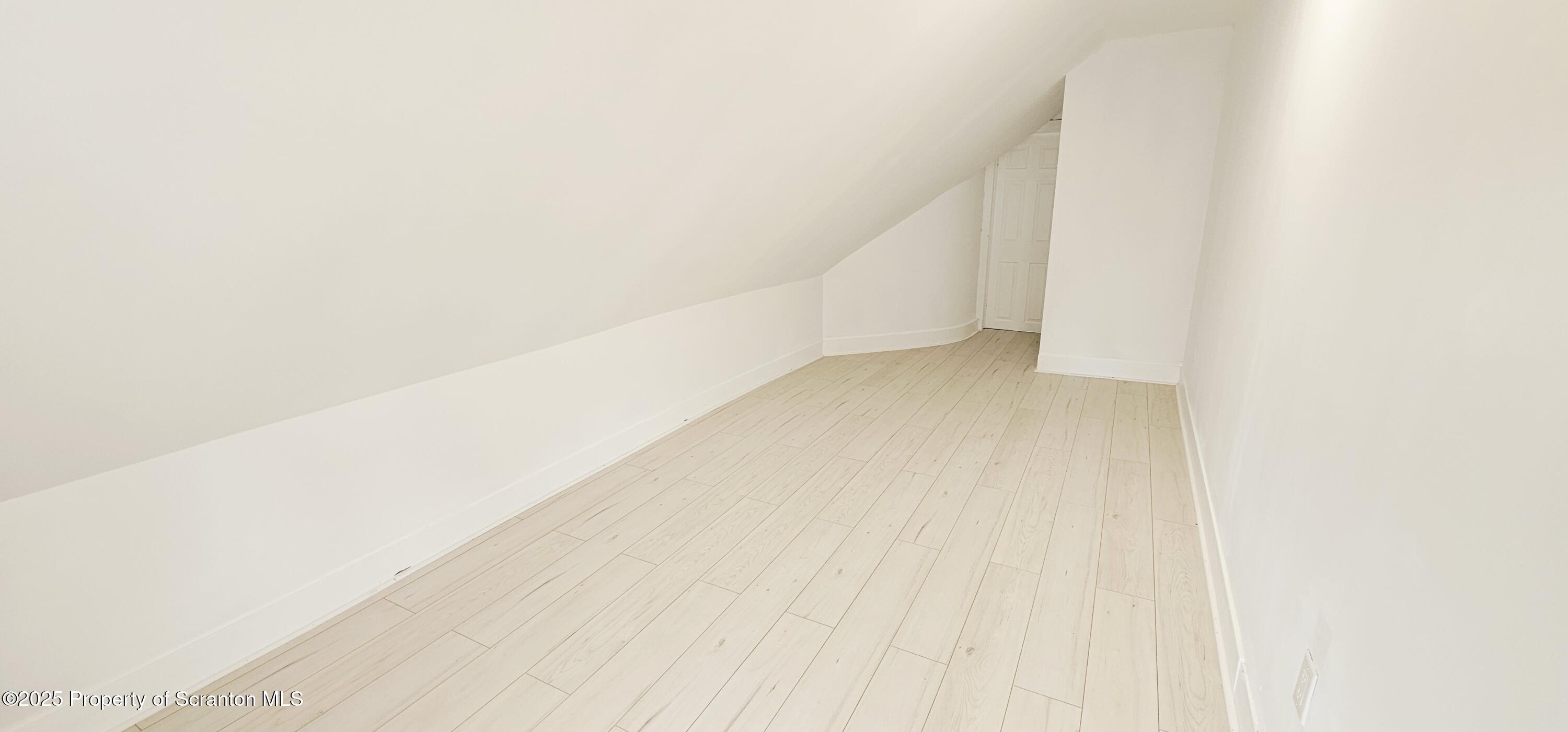 128 S Rebecca Avenue