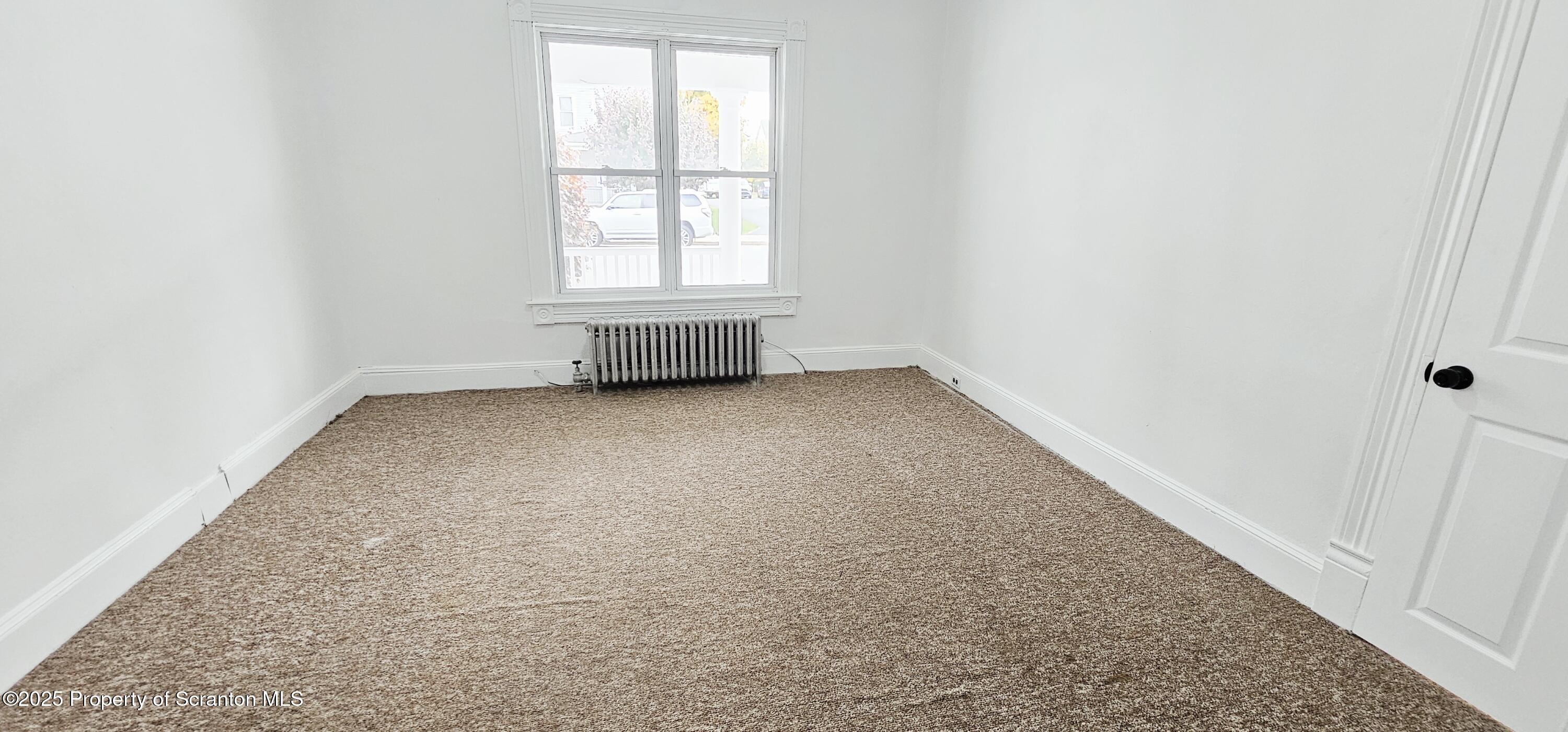 128 S Rebecca Avenue