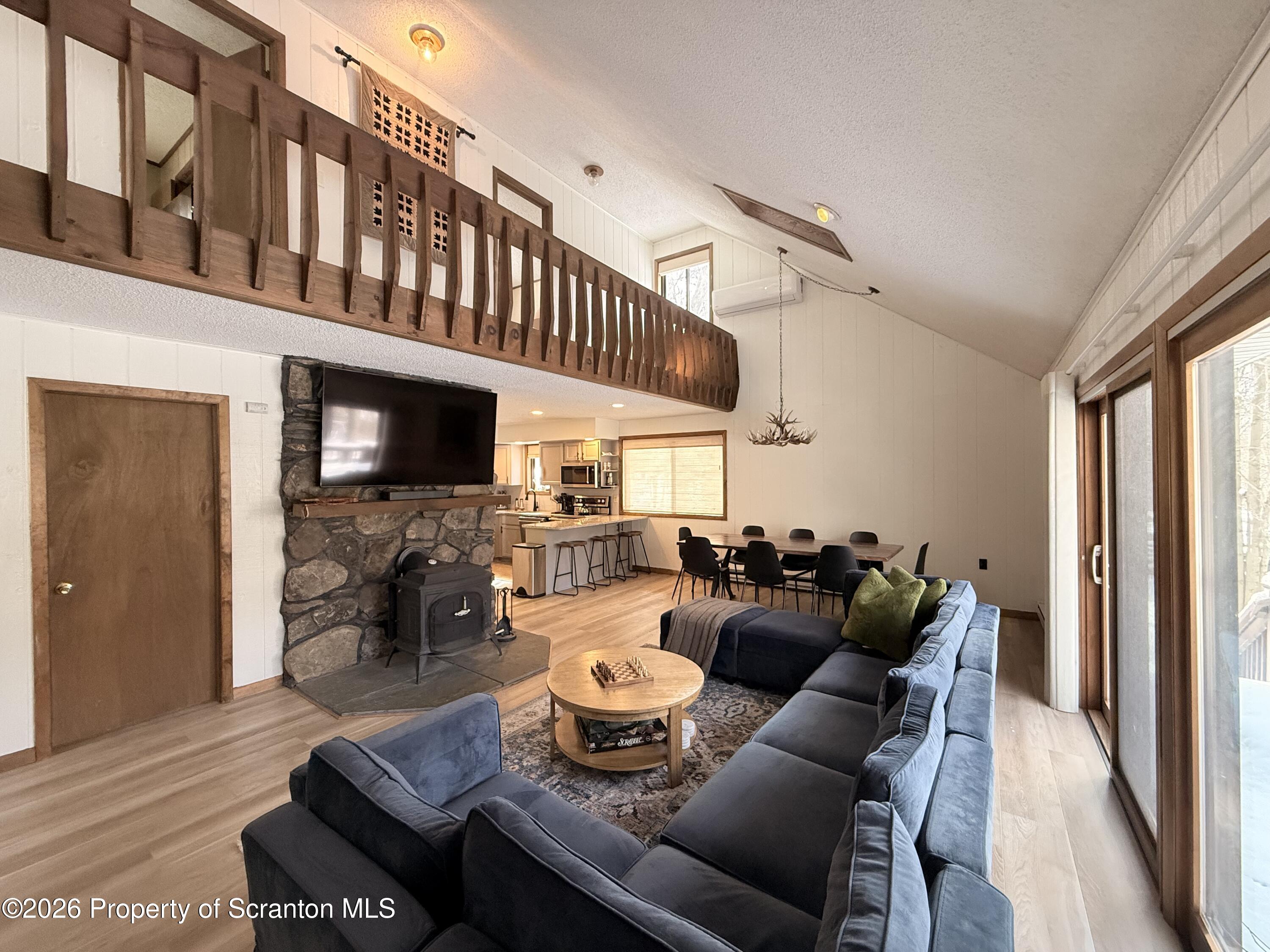 38 E Creek View Drive Unit: # H1140