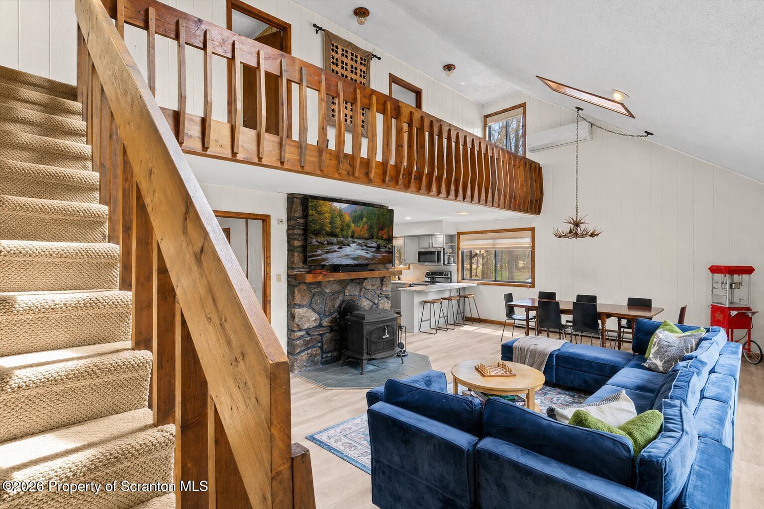 38 E Creek View Drive Unit: # H1140