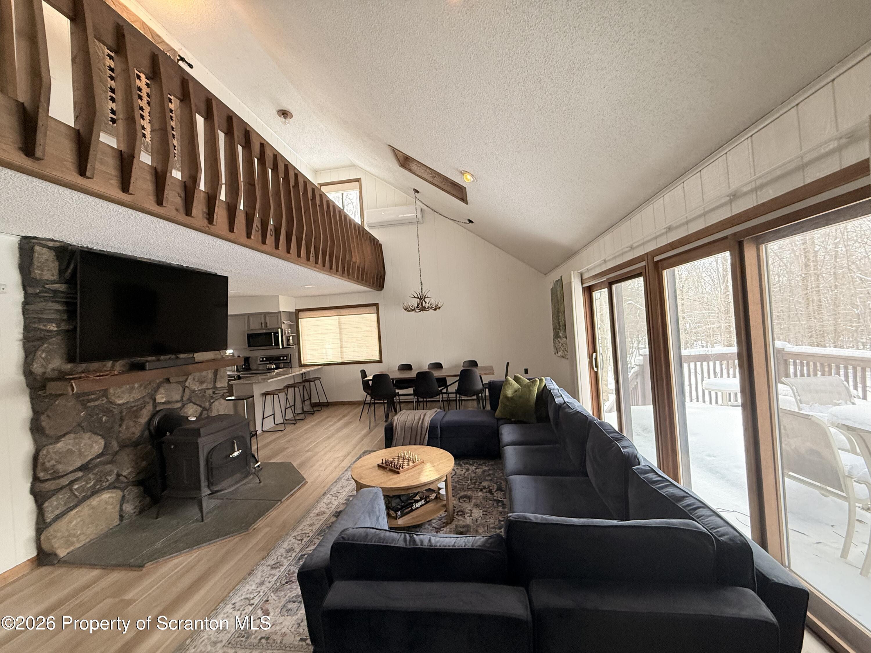 38 E Creek View Drive Unit: # H1140