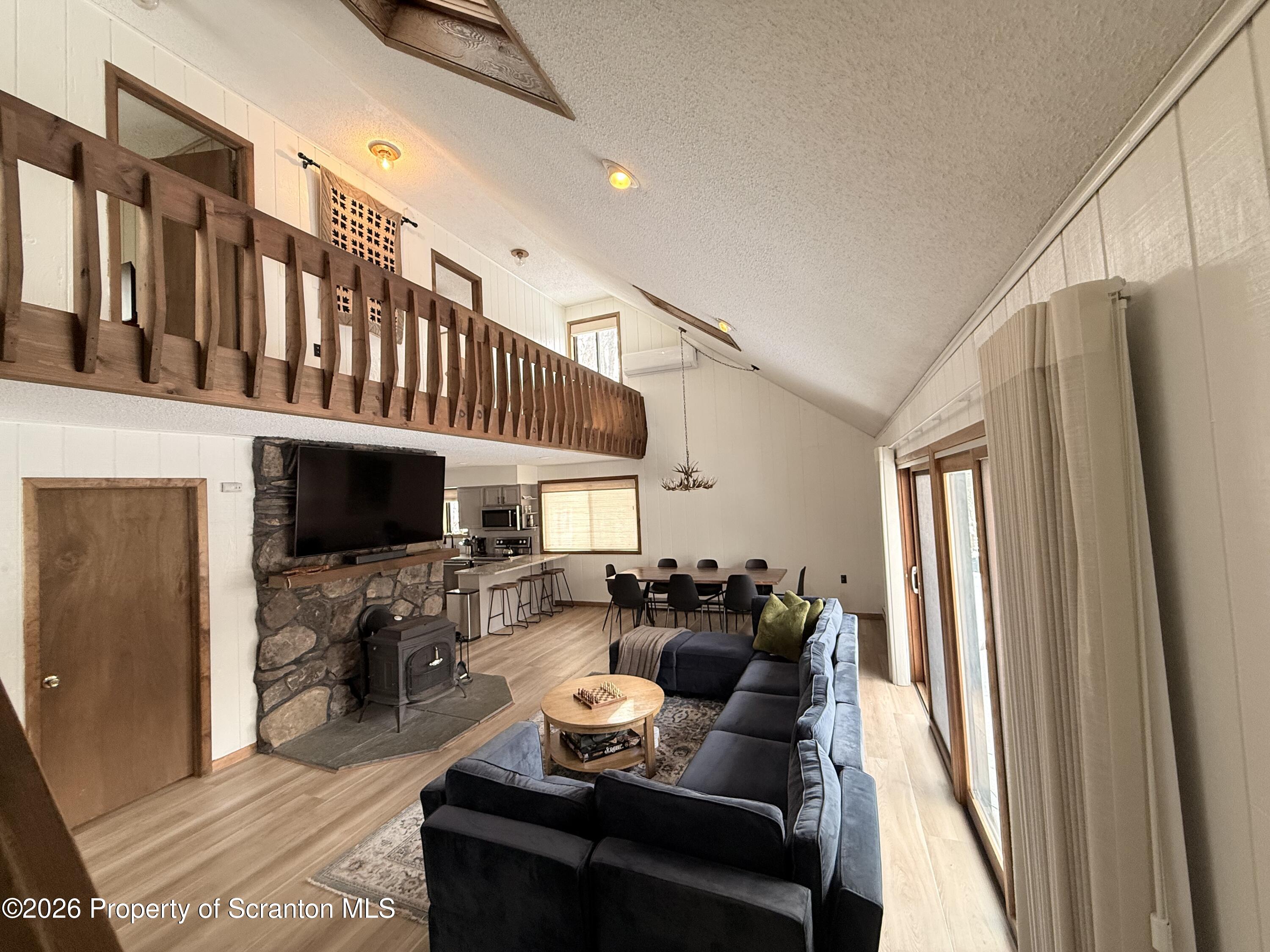 38 E Creek View Drive Unit: # H1140