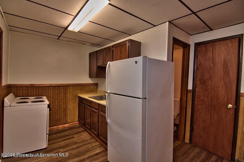 401 S Valley (Apt.103) Avenue